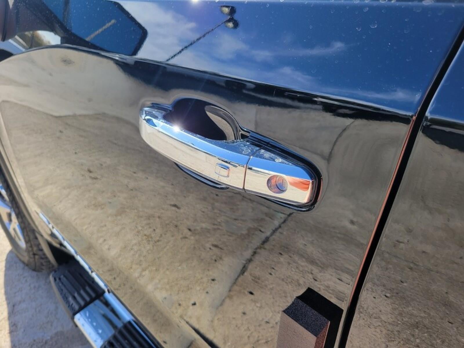 2026 GMC Sierra 1500 Crew Cab Short Box 4-Wheel Drive SLT