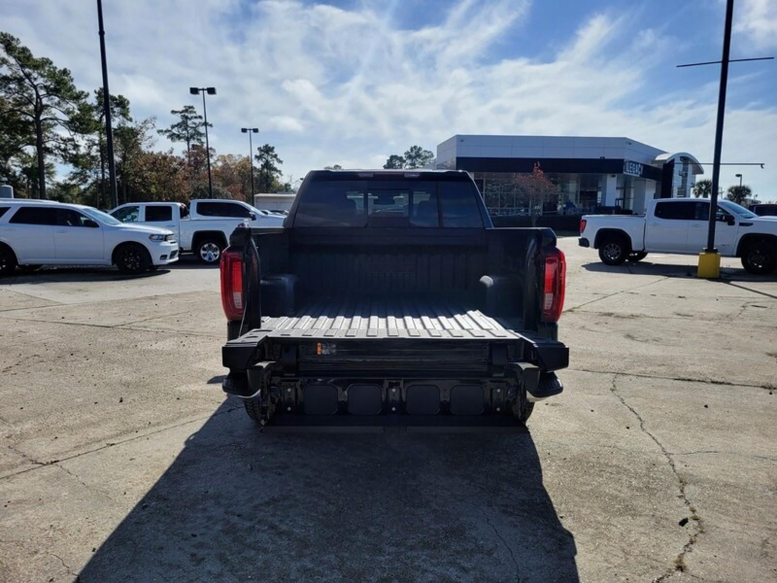 2026 GMC Sierra 1500 Crew Cab Short Box 4-Wheel Drive SLT