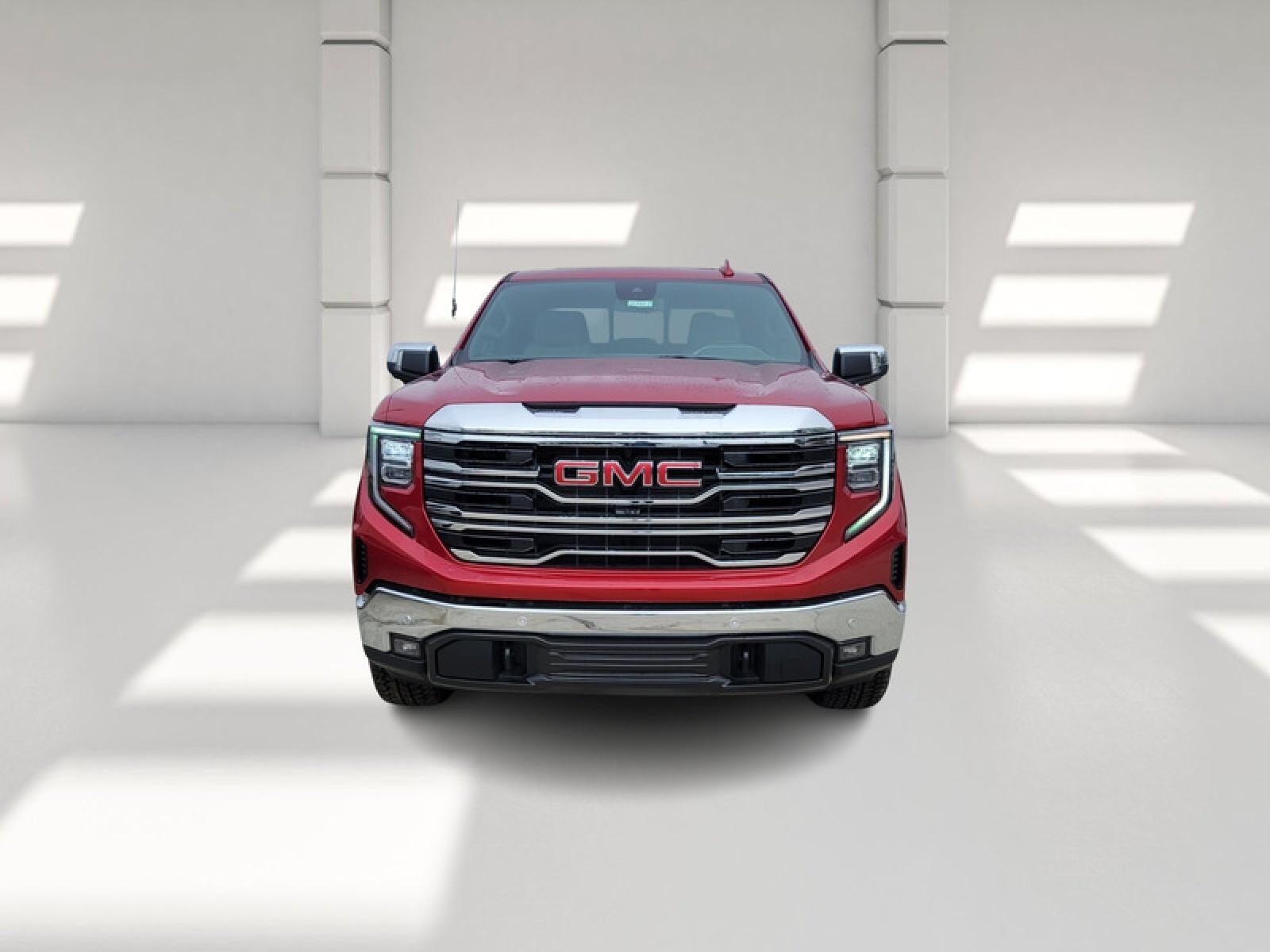 2026 GMC Sierra 1500 Crew Cab Short Box 4-Wheel Drive SLT