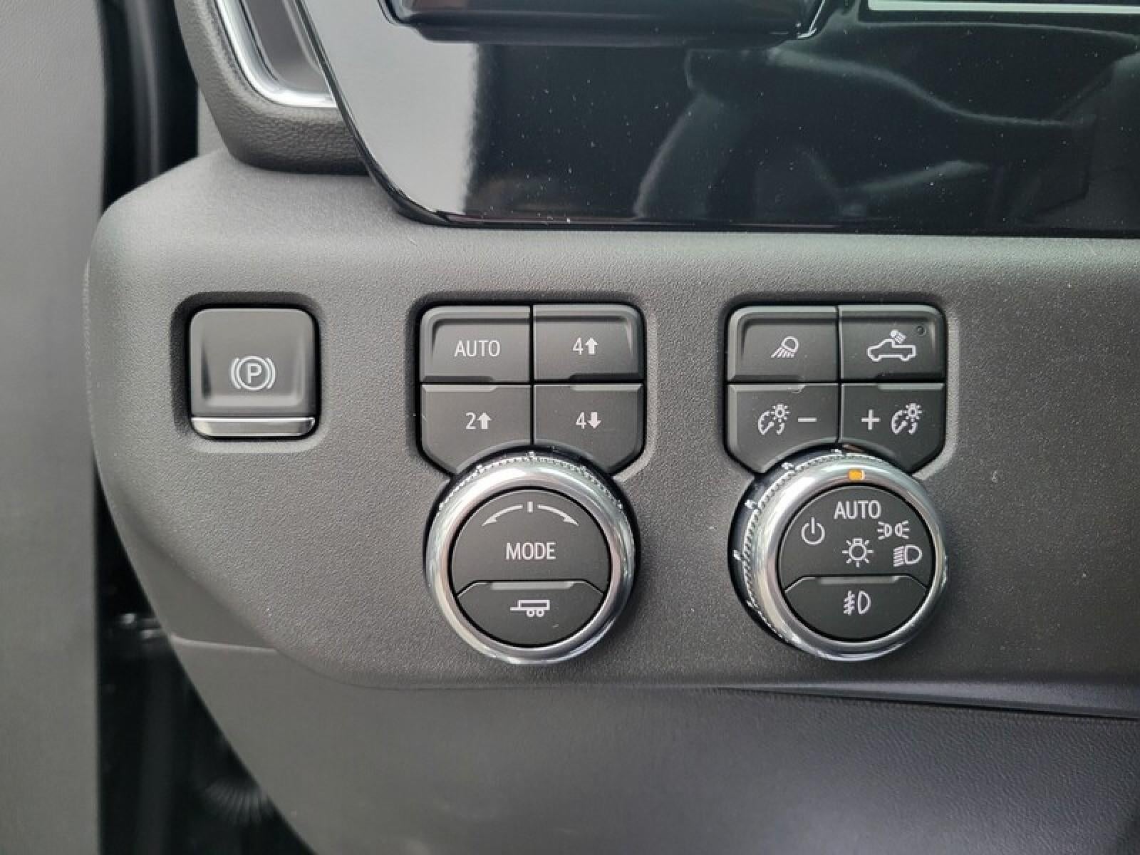 2026 GMC Sierra 1500 Crew Cab Standard Box 4-Wheel Drive SLT