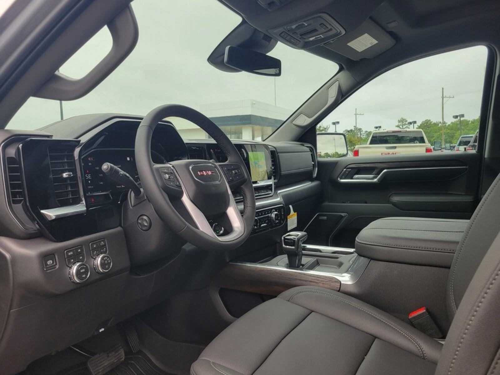 2026 GMC Sierra 1500 Crew Cab Short Box 4-Wheel Drive SLT