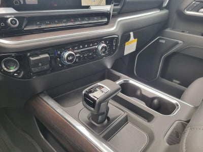 2026 GMC Sierra 1500 Crew Cab Short Box 4-Wheel Drive SLT