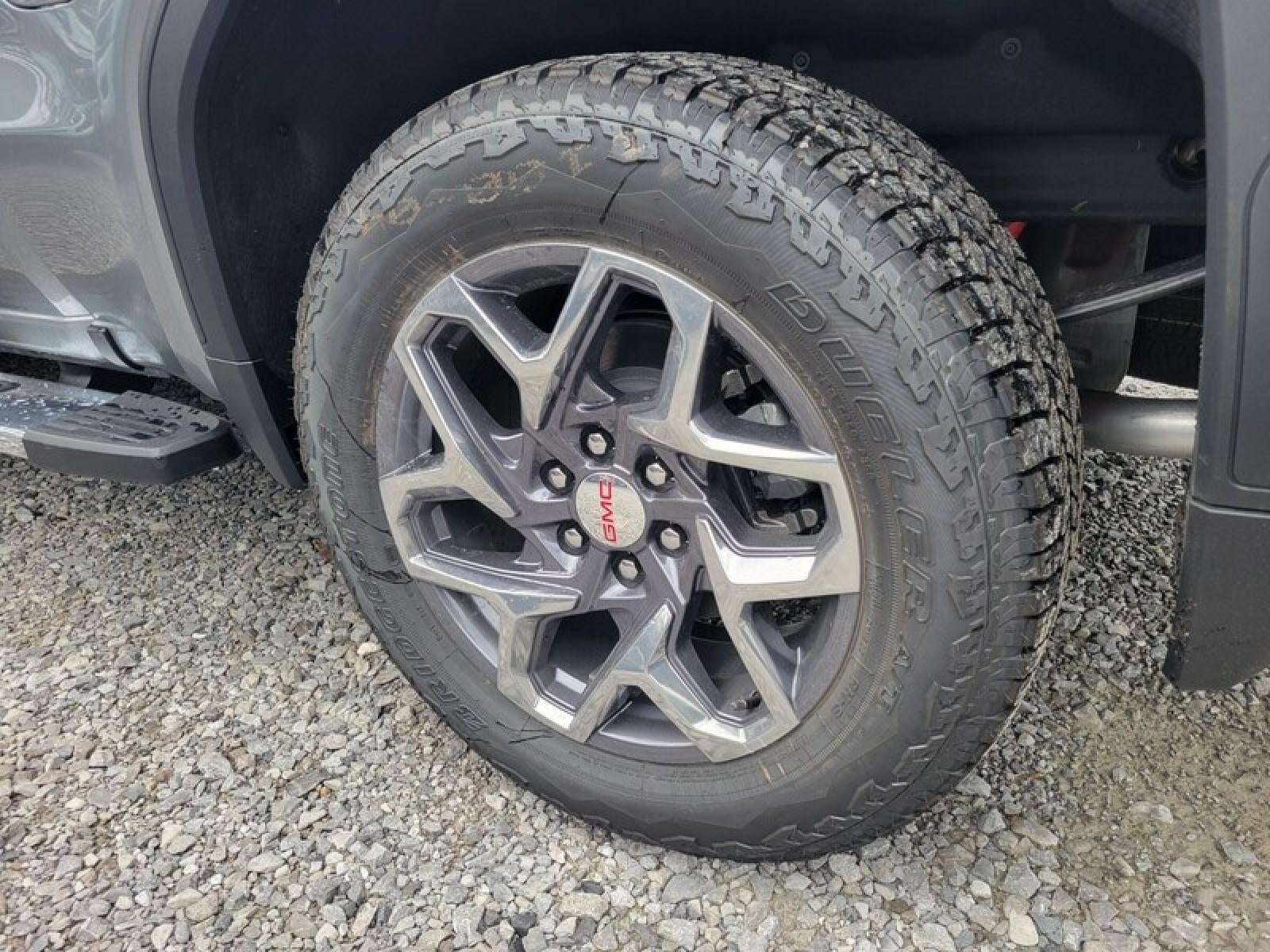 2026 GMC Sierra 1500 Crew Cab Short Box 4-Wheel Drive SLT