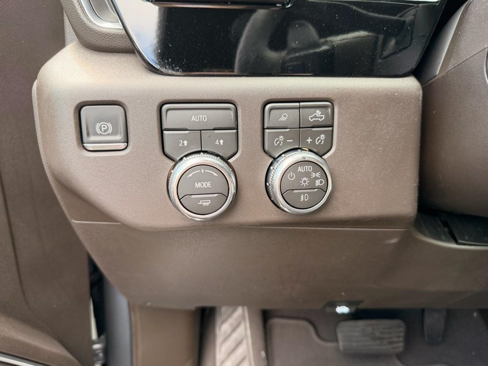 2026 GMC Sierra 1500 Crew Cab Short Box 4-Wheel Drive SLT