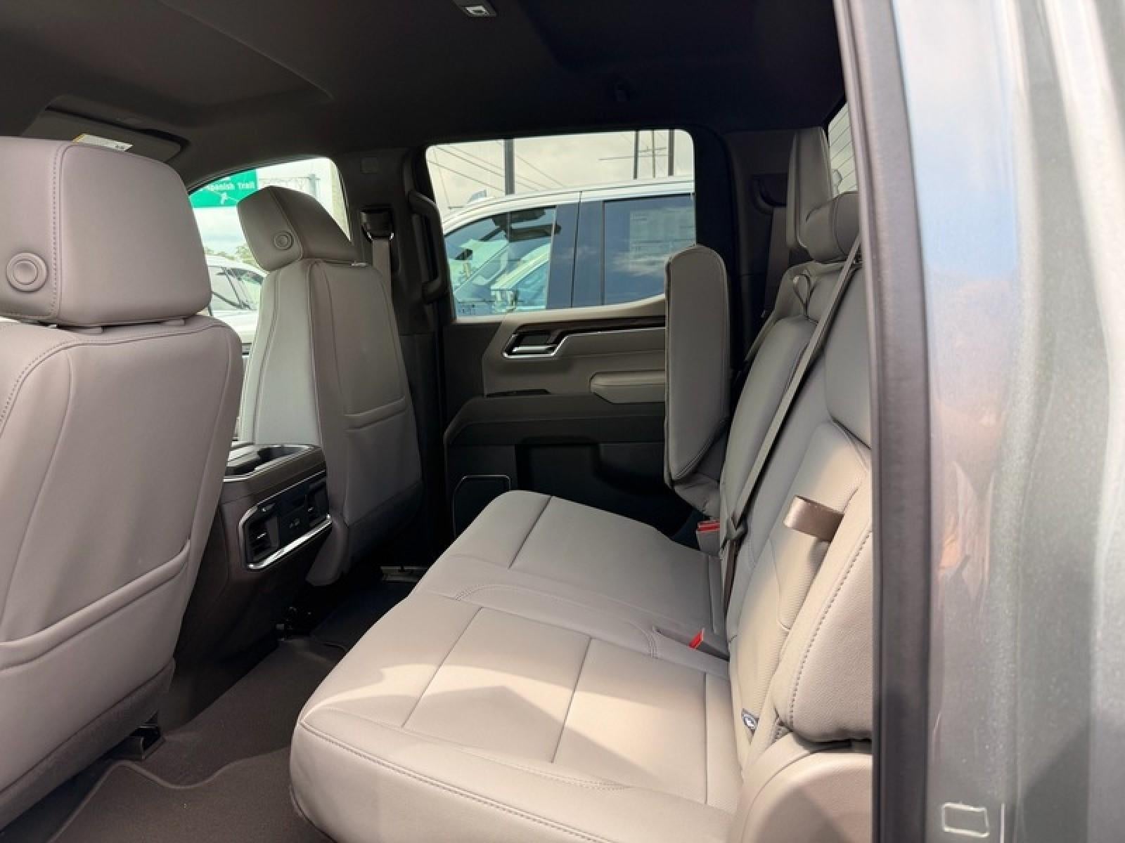 2026 GMC Sierra 1500 Crew Cab Short Box 4-Wheel Drive SLT