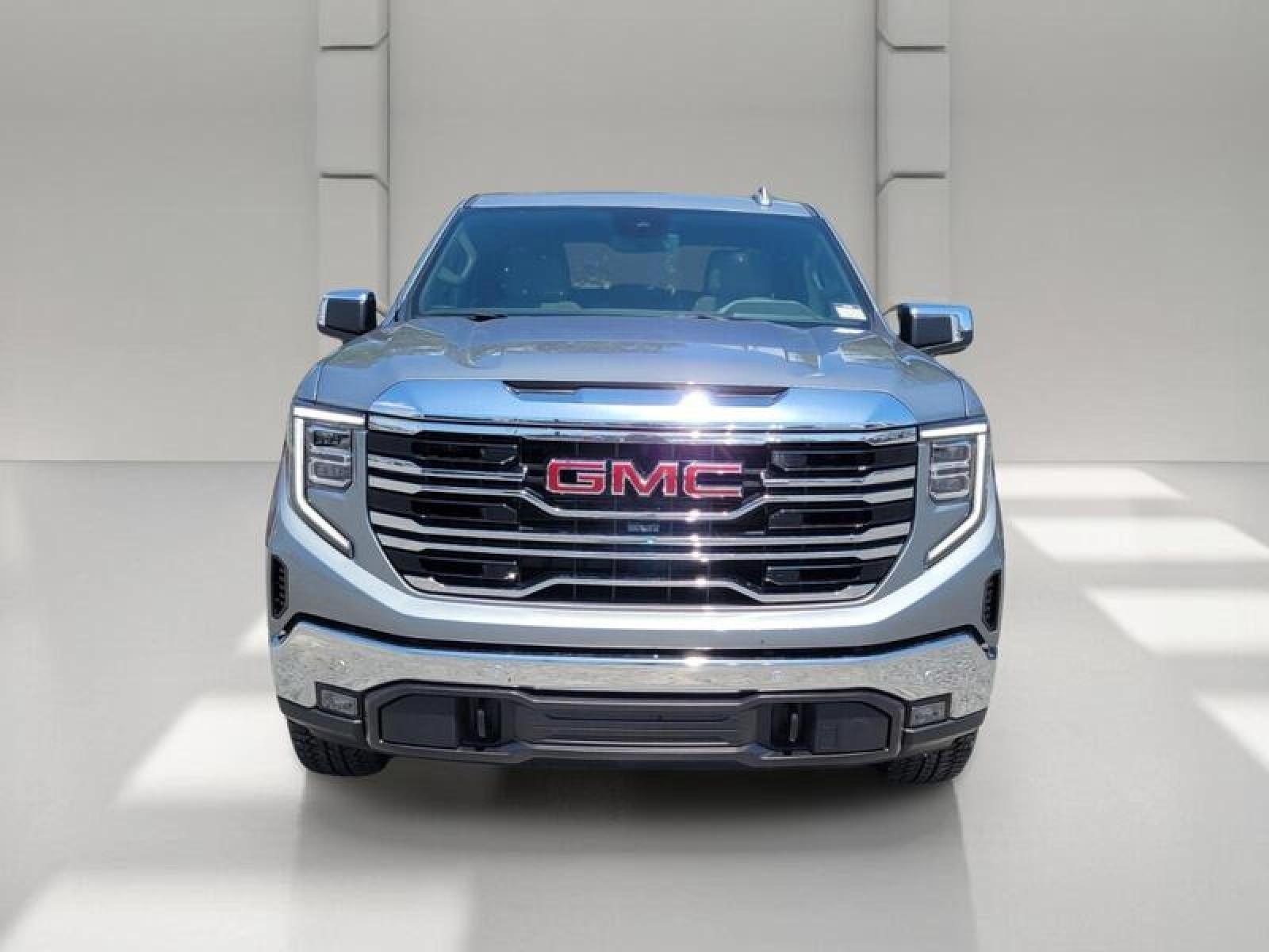2026 GMC Sierra 1500 Crew Cab Short Box 4-Wheel Drive SLT