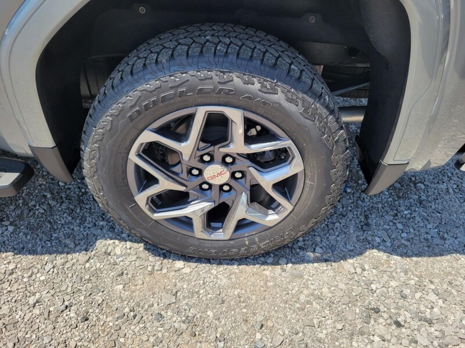 2026 GMC Sierra 1500 Crew Cab Short Box 4-Wheel Drive SLT