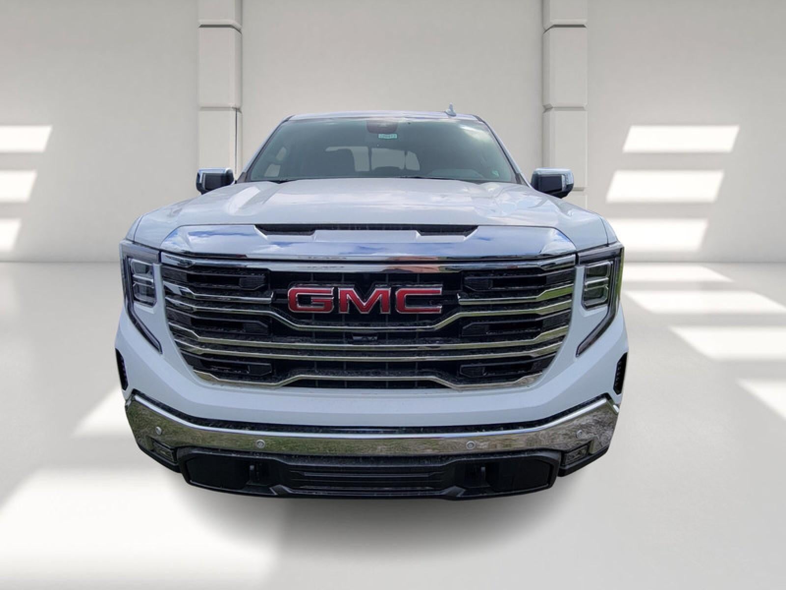 2026 GMC Sierra 1500 Crew Cab Short Box 4-Wheel Drive SLT