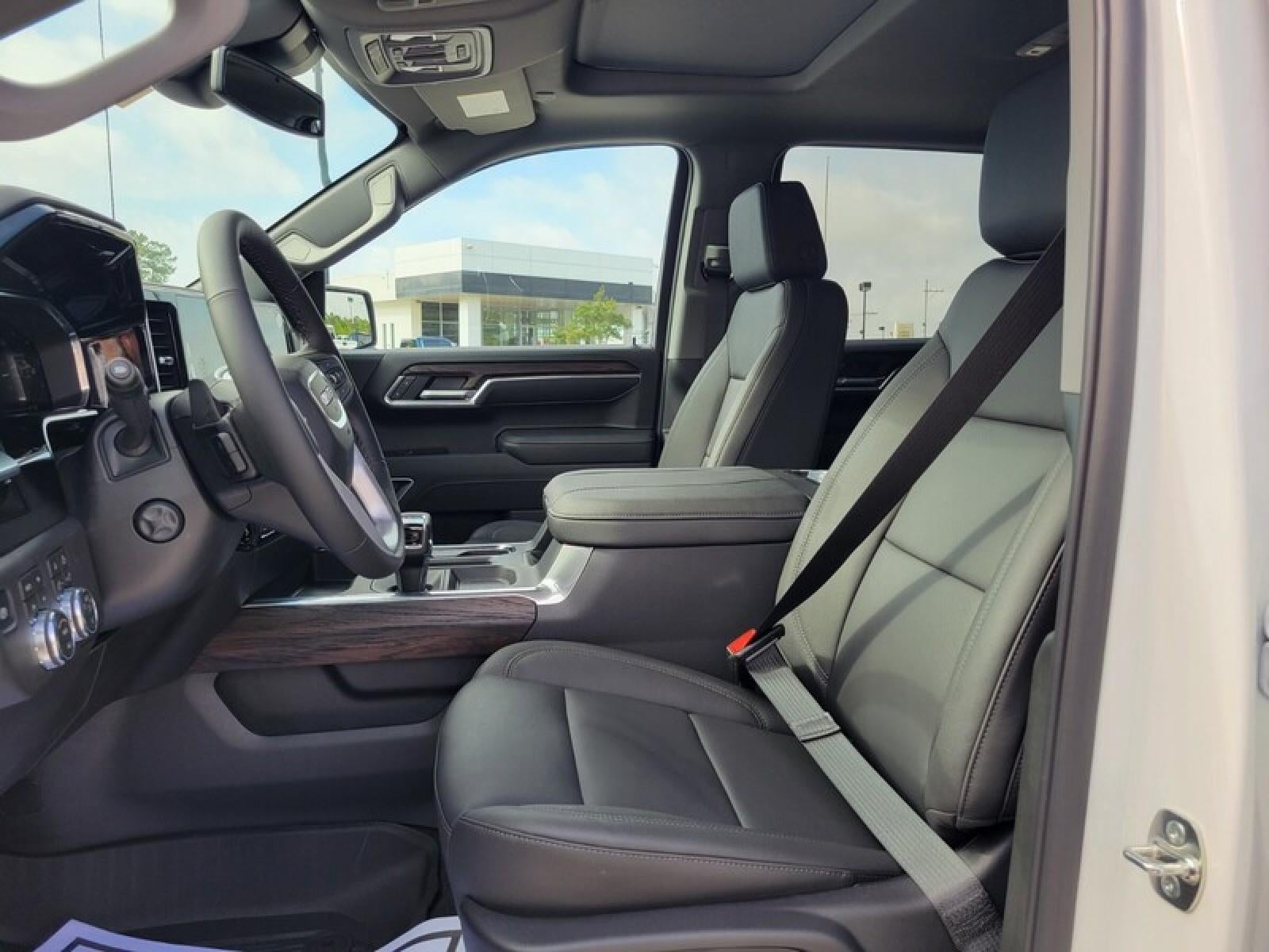 2026 GMC Sierra 1500 Crew Cab Short Box 4-Wheel Drive SLT