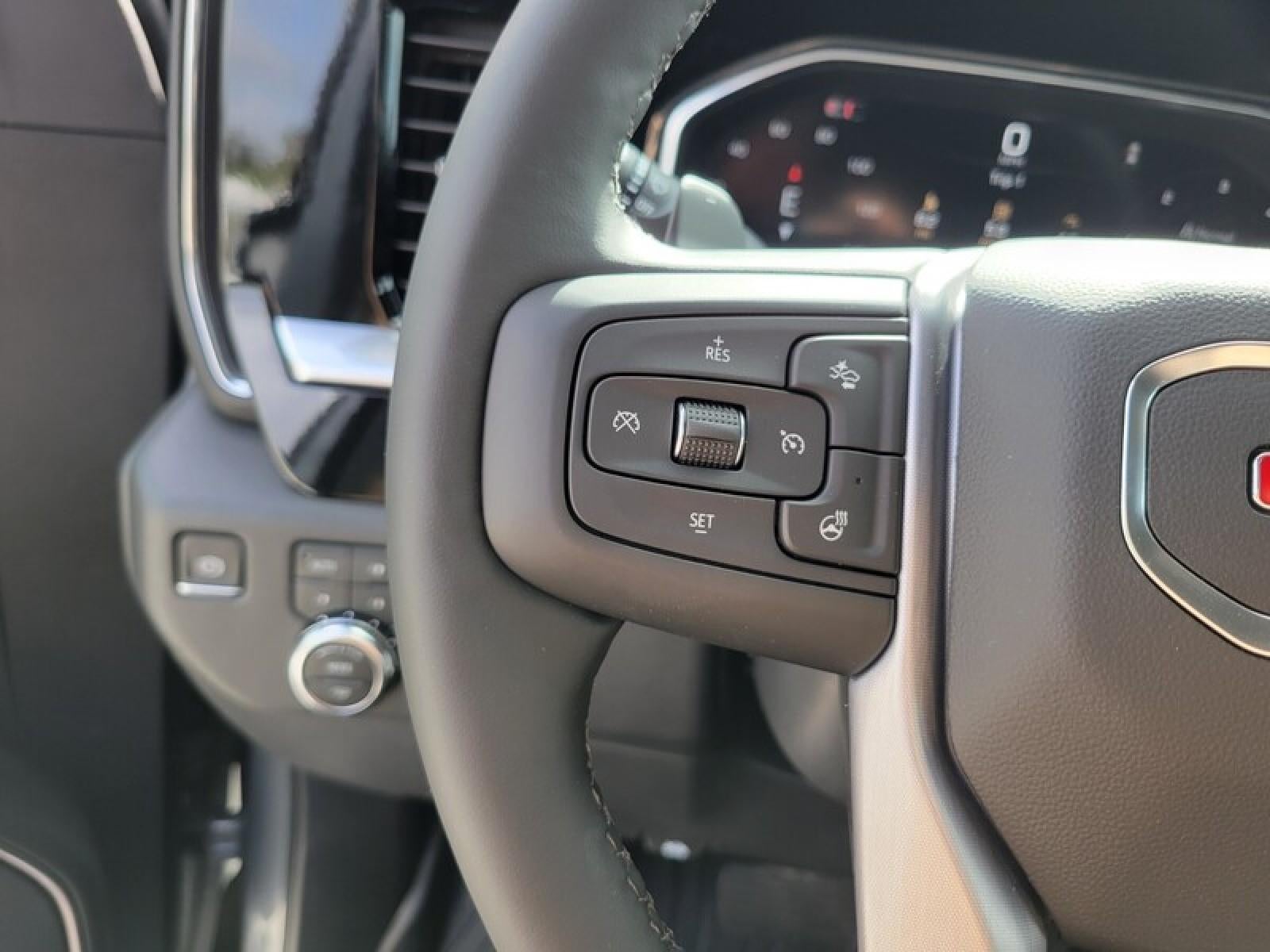 2026 GMC Sierra 1500 Crew Cab Short Box 4-Wheel Drive SLT