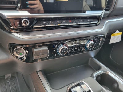 2026 GMC Sierra 1500 Crew Cab Short Box 4-Wheel Drive SLT