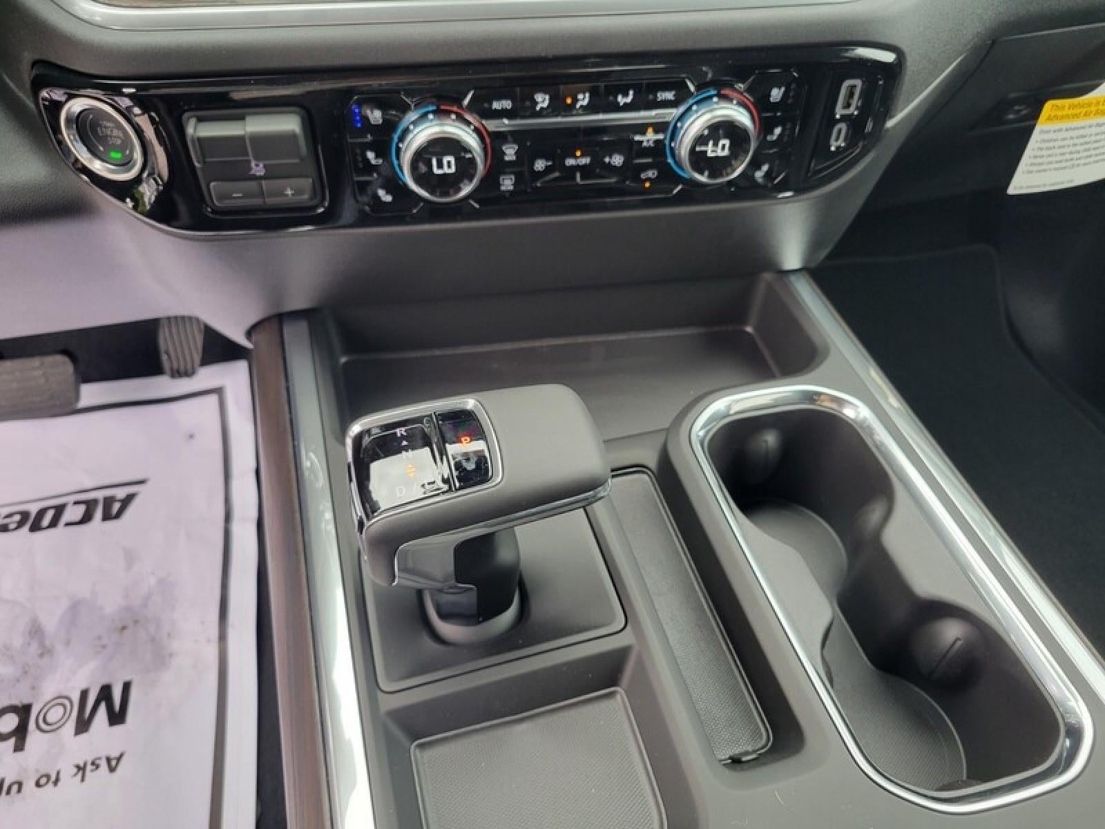 2026 GMC Sierra 1500 Crew Cab Short Box 4-Wheel Drive SLT