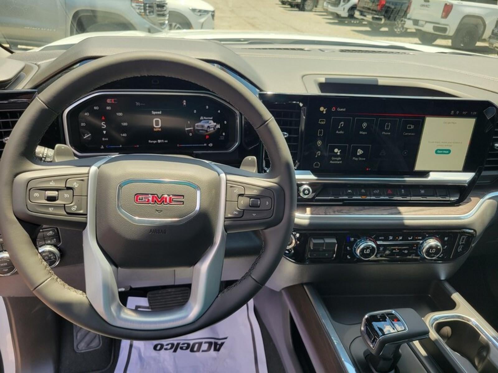 2026 GMC Sierra 1500 Crew Cab Short Box 4-Wheel Drive SLT
