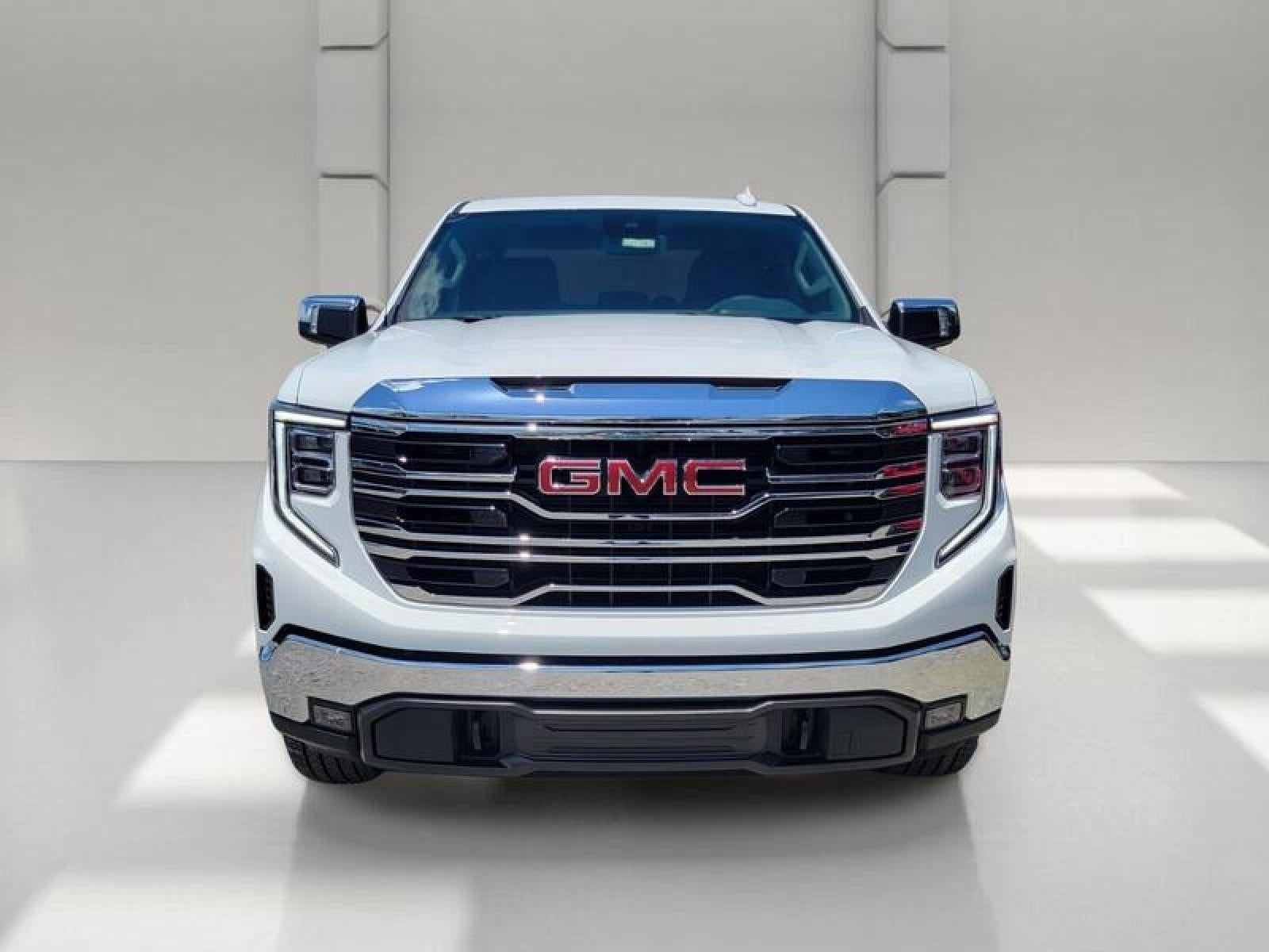 2026 GMC Sierra 1500 Crew Cab Short Box 4-Wheel Drive SLT
