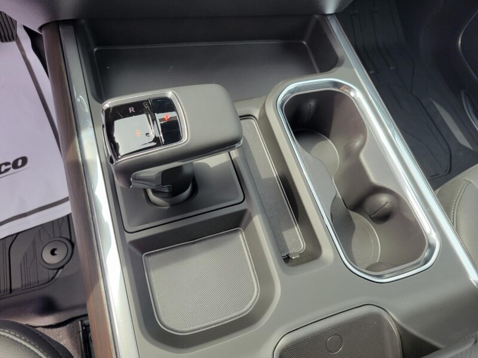 2026 GMC Sierra 1500 Crew Cab Short Box 4-Wheel Drive SLT