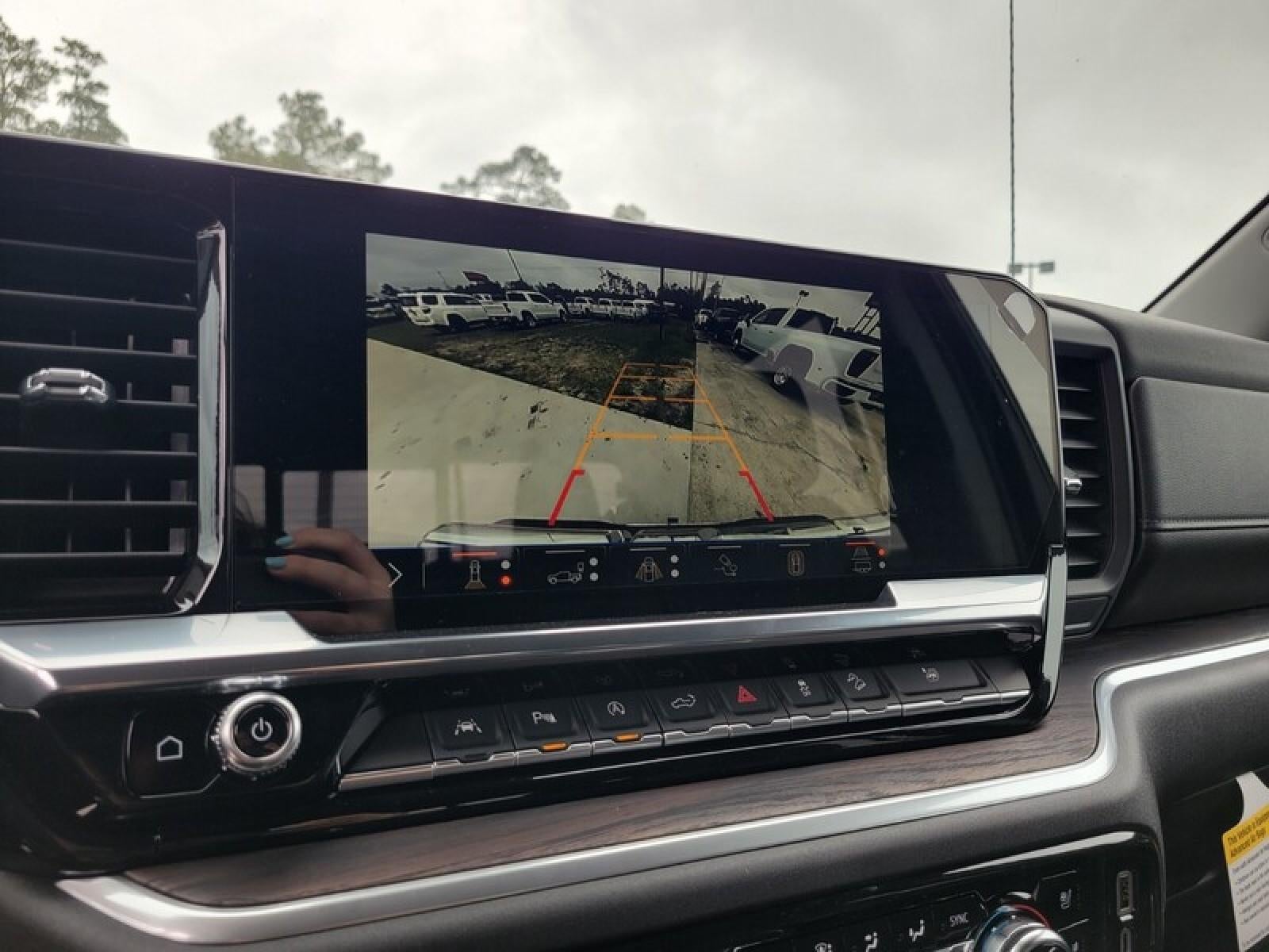 2026 GMC Sierra 1500 Crew Cab Short Box 4-Wheel Drive SLT