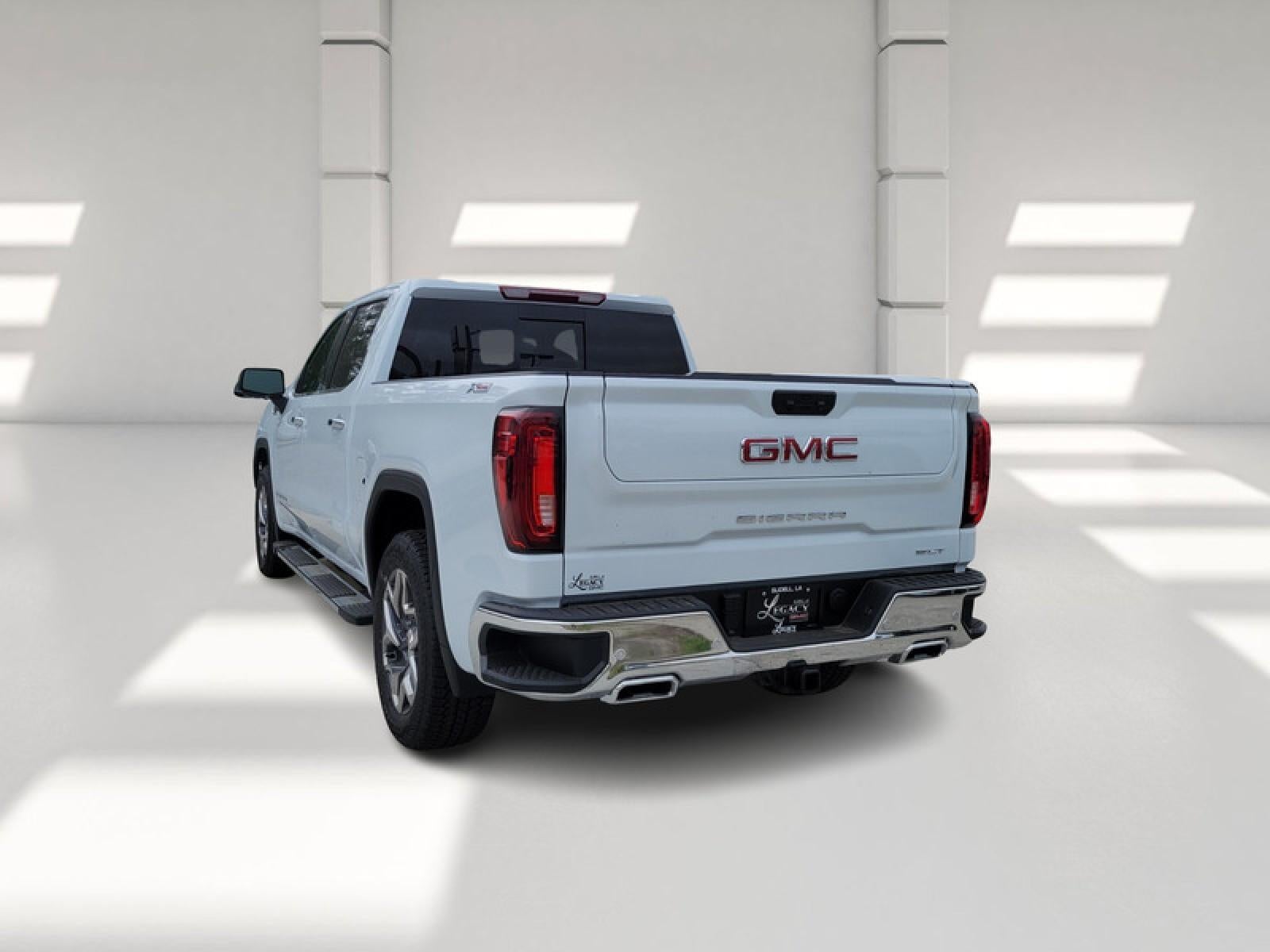 2026 GMC Sierra 1500 Crew Cab Short Box 4-Wheel Drive SLT