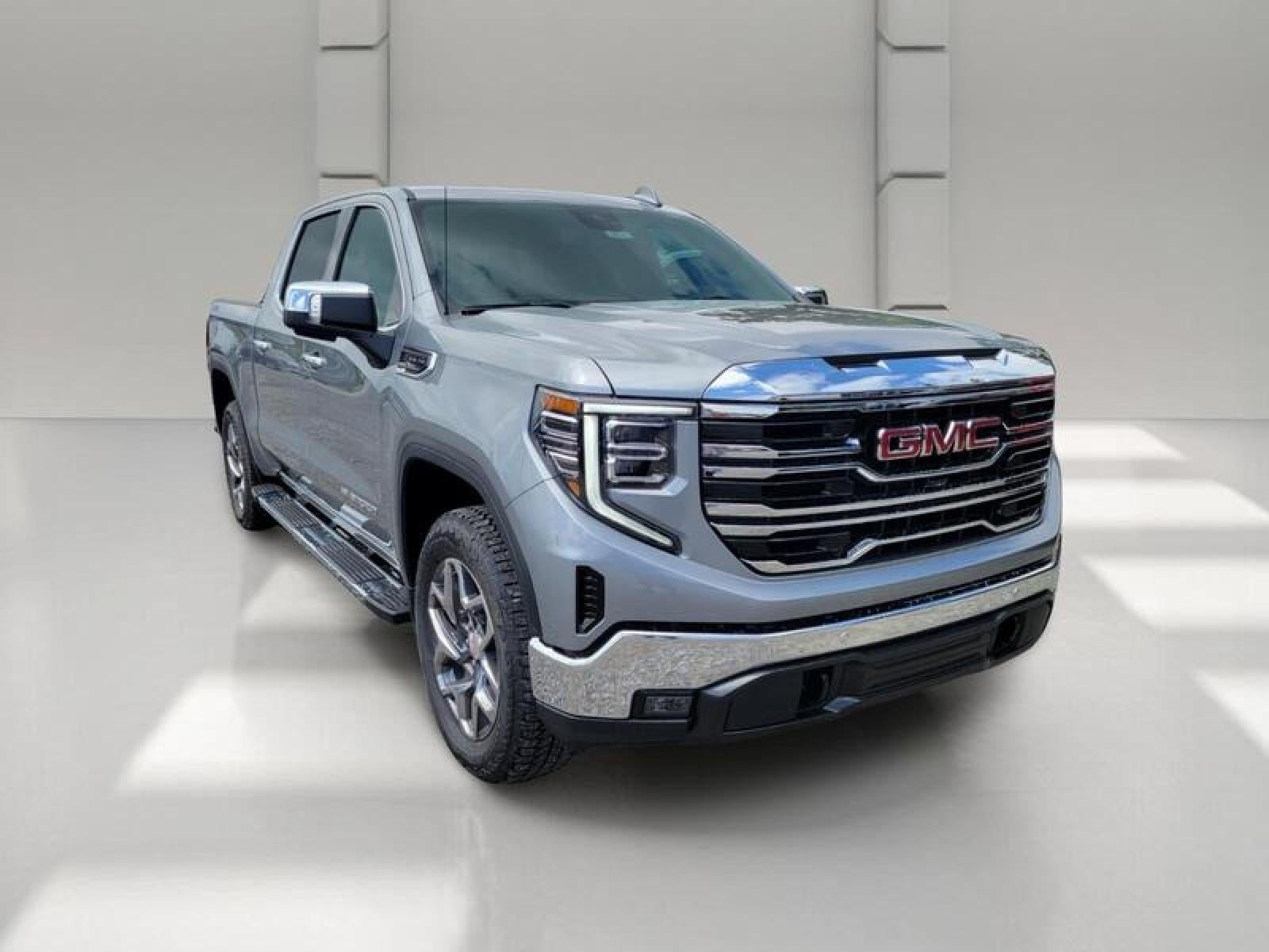 2026 GMC Sierra 1500 Crew Cab Short Box 4-Wheel Drive SLT