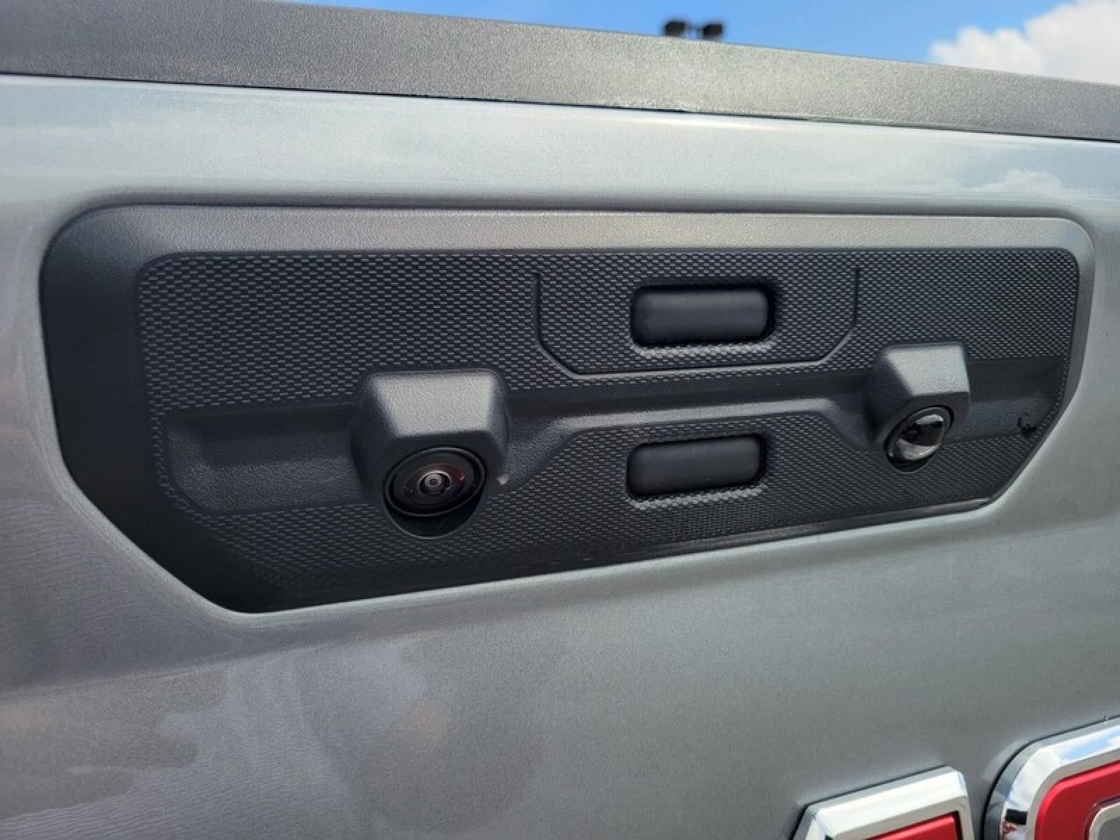 2026 GMC Sierra 1500 Crew Cab Short Box 4-Wheel Drive SLT