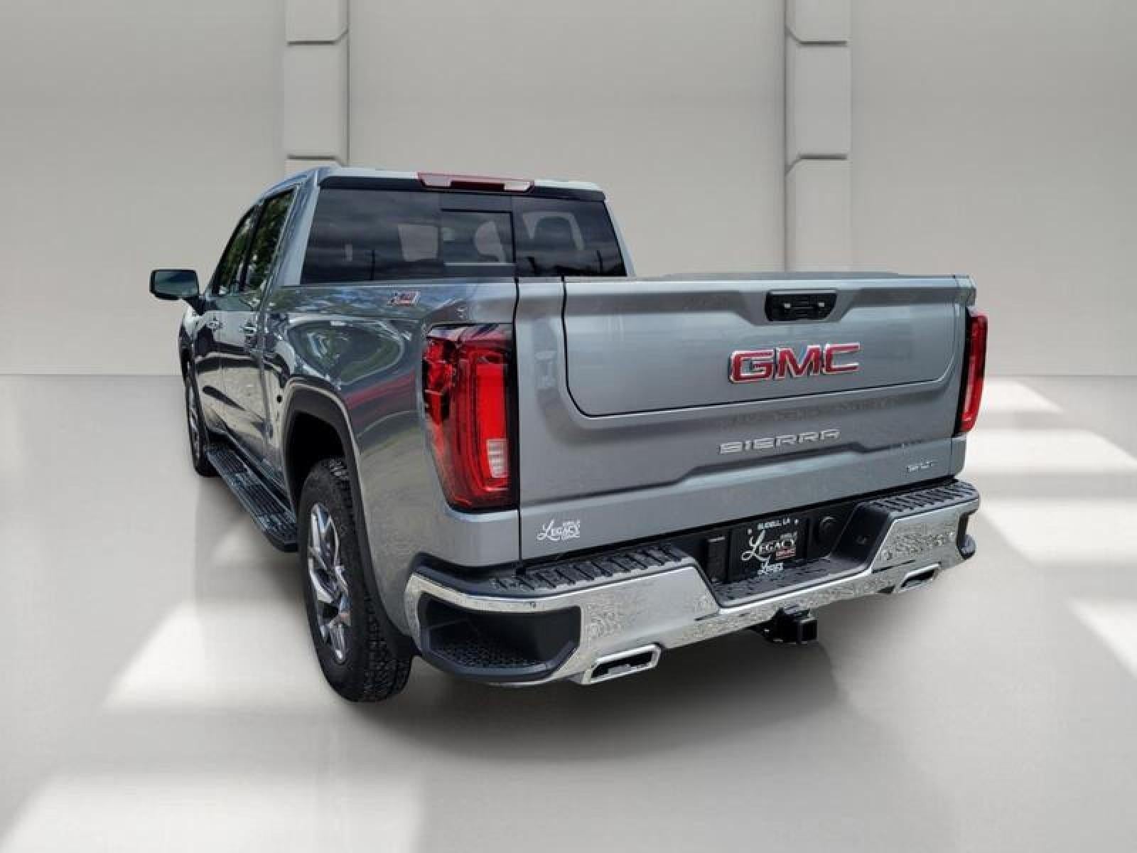2026 GMC Sierra 1500 Crew Cab Short Box 4-Wheel Drive SLT