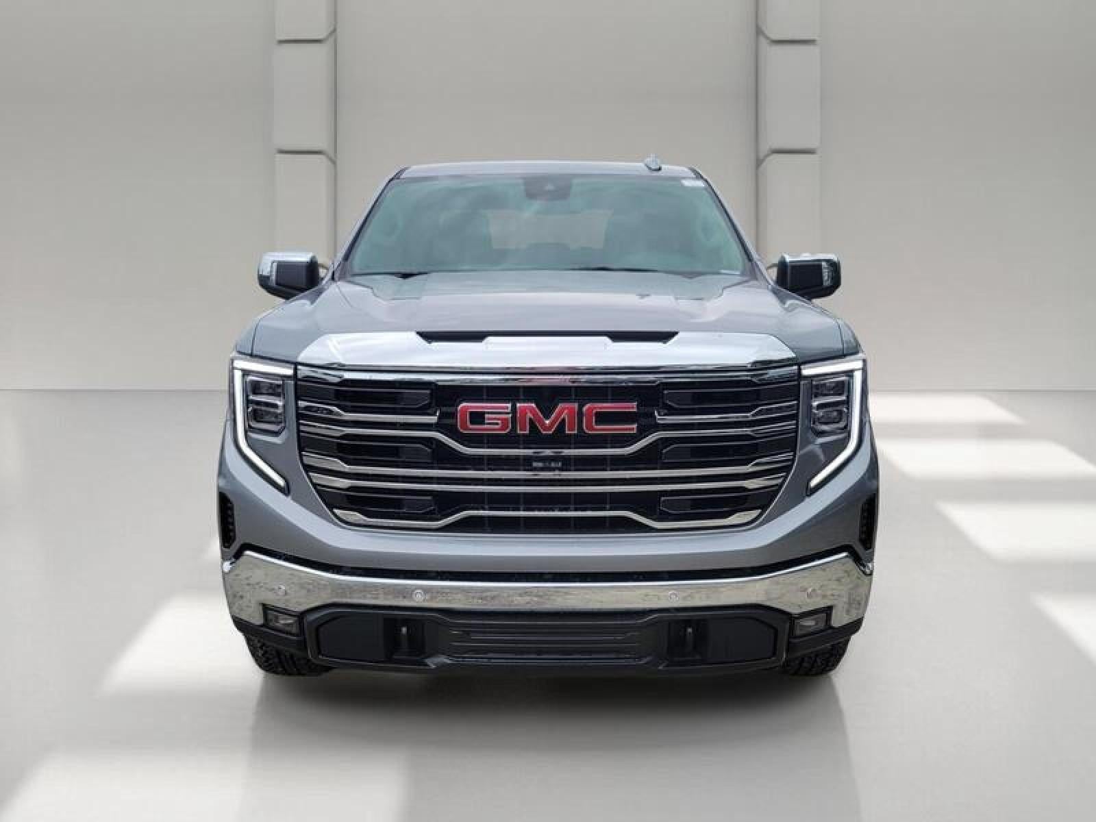 2026 GMC Sierra 1500 Crew Cab Short Box 4-Wheel Drive SLT