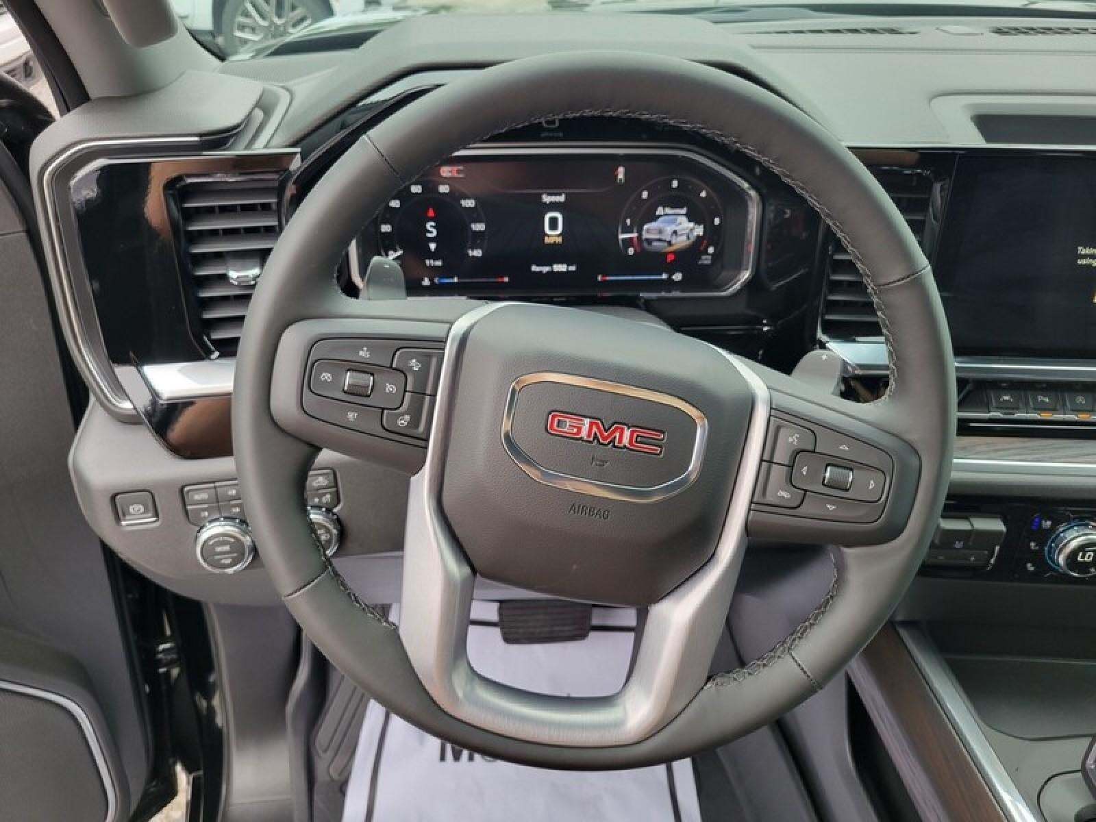 2026 GMC Sierra 1500 SLT - Photo 11