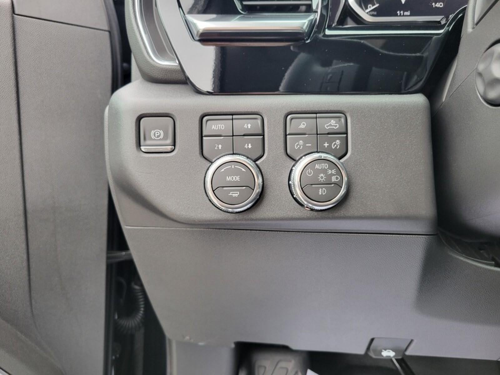 2026 GMC Sierra 1500 SLT - Photo 14