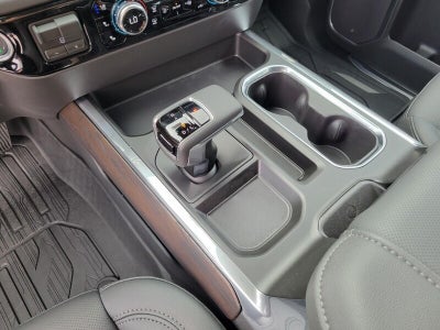 2026 GMC Sierra 1500 Crew Cab Short Box 4-Wheel Drive SLT