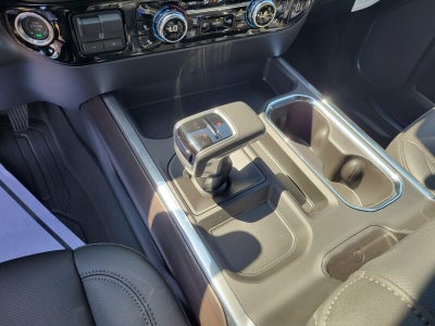 2026 GMC Sierra 1500 Crew Cab Short Box 4-Wheel Drive SLT