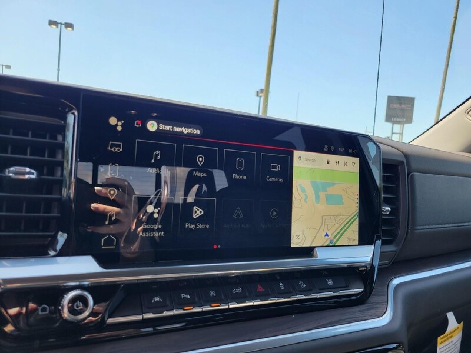 2026 GMC Sierra 1500 Crew Cab Short Box 4-Wheel Drive SLT