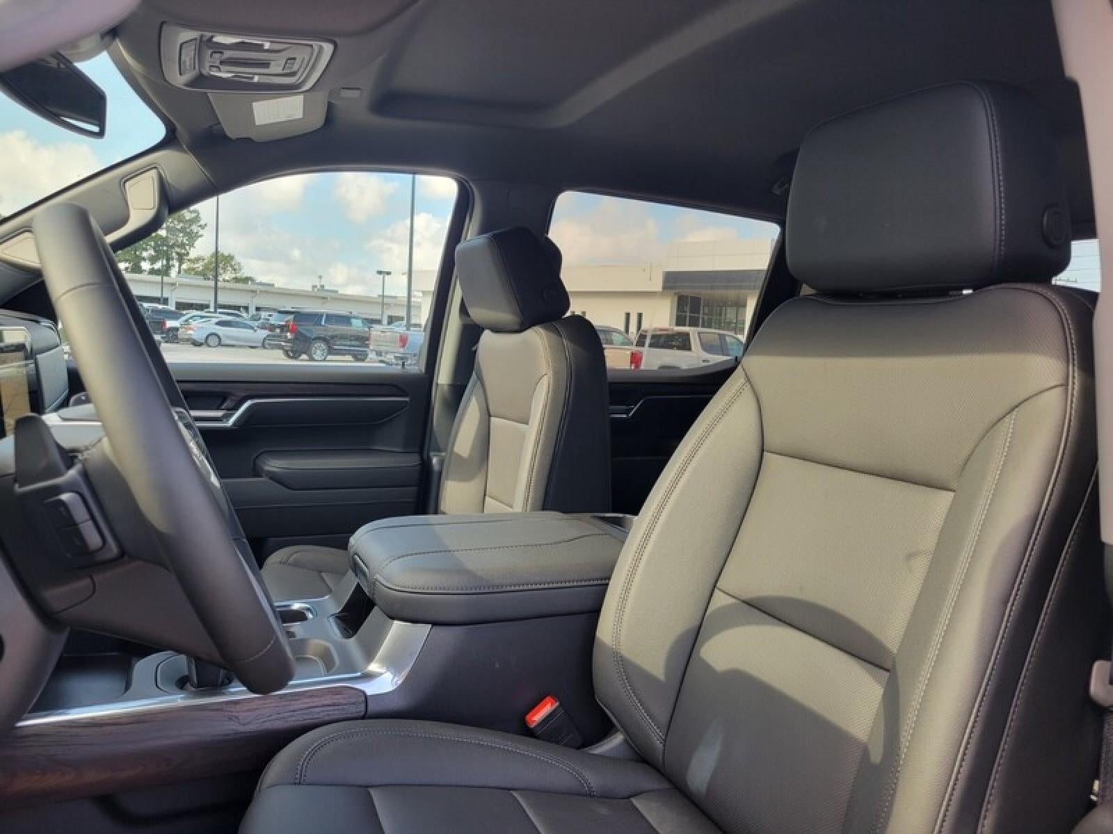 2026 GMC Sierra 1500 Crew Cab Short Box 4-Wheel Drive SLT