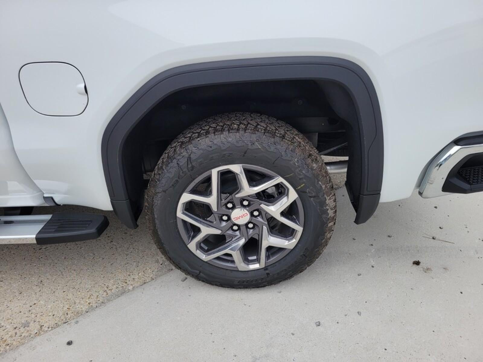 2026 GMC Sierra 1500 Crew Cab Short Box 4-Wheel Drive SLT