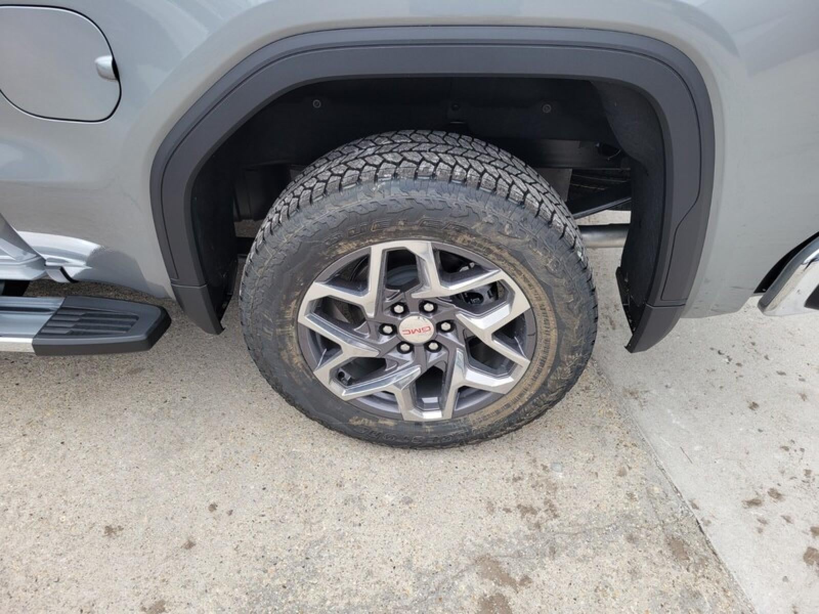 2026 GMC Sierra 1500 Crew Cab Short Box 4-Wheel Drive SLT