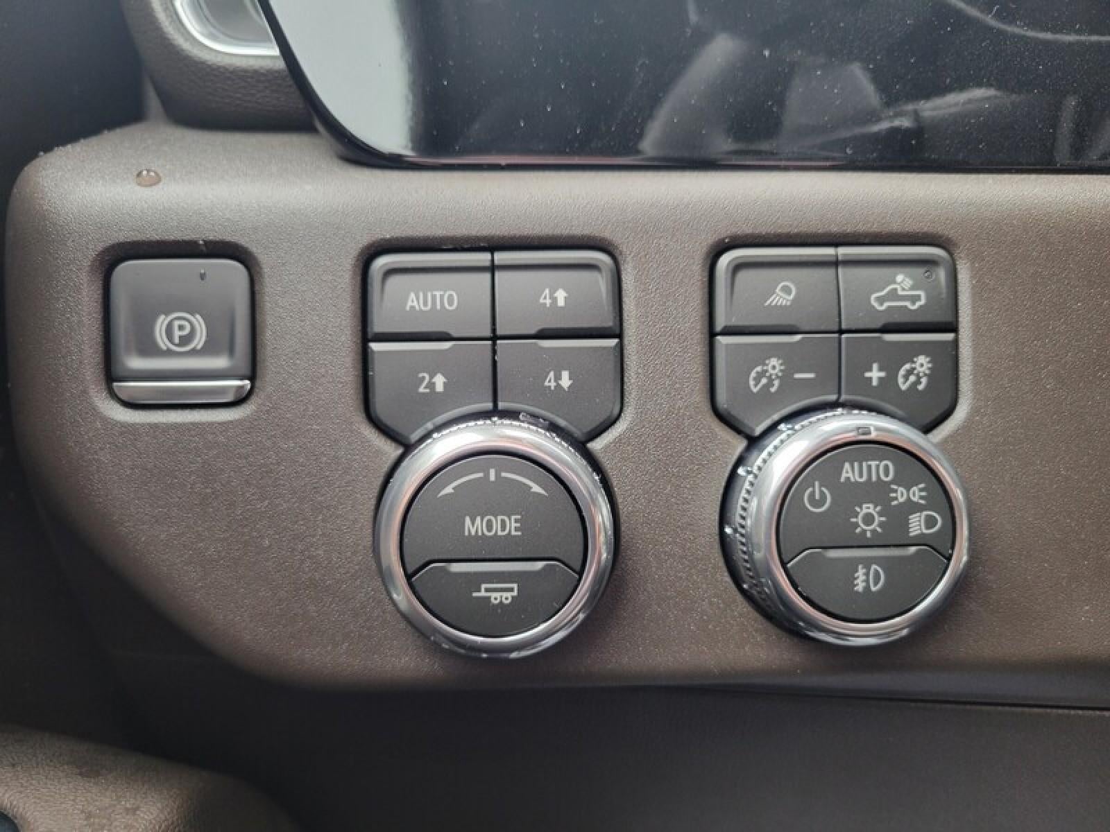 2026 GMC Sierra 1500 Crew Cab Standard Box 4-Wheel Drive SLT