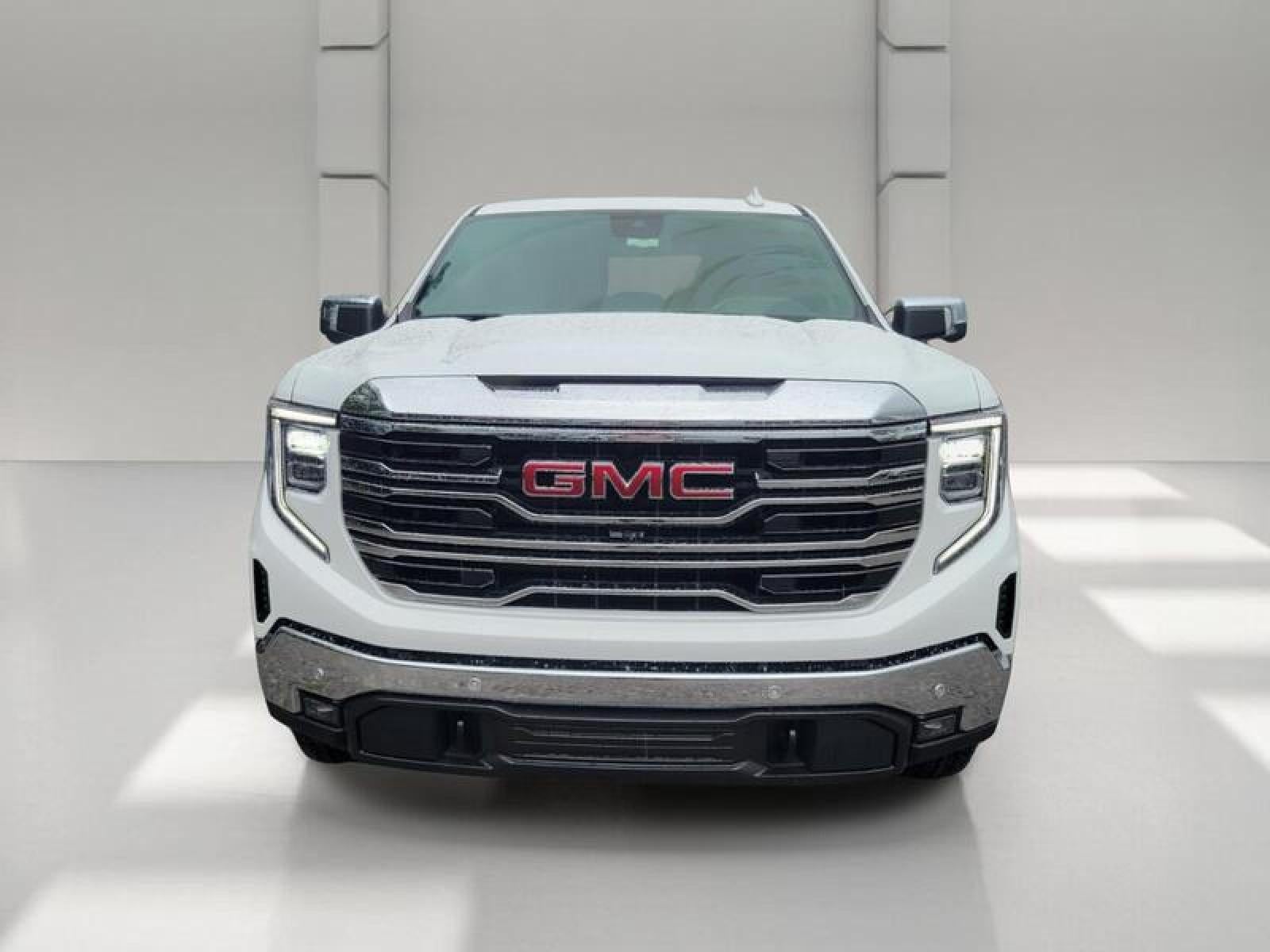 2026 GMC Sierra 1500 Crew Cab Short Box 4-Wheel Drive SLT
