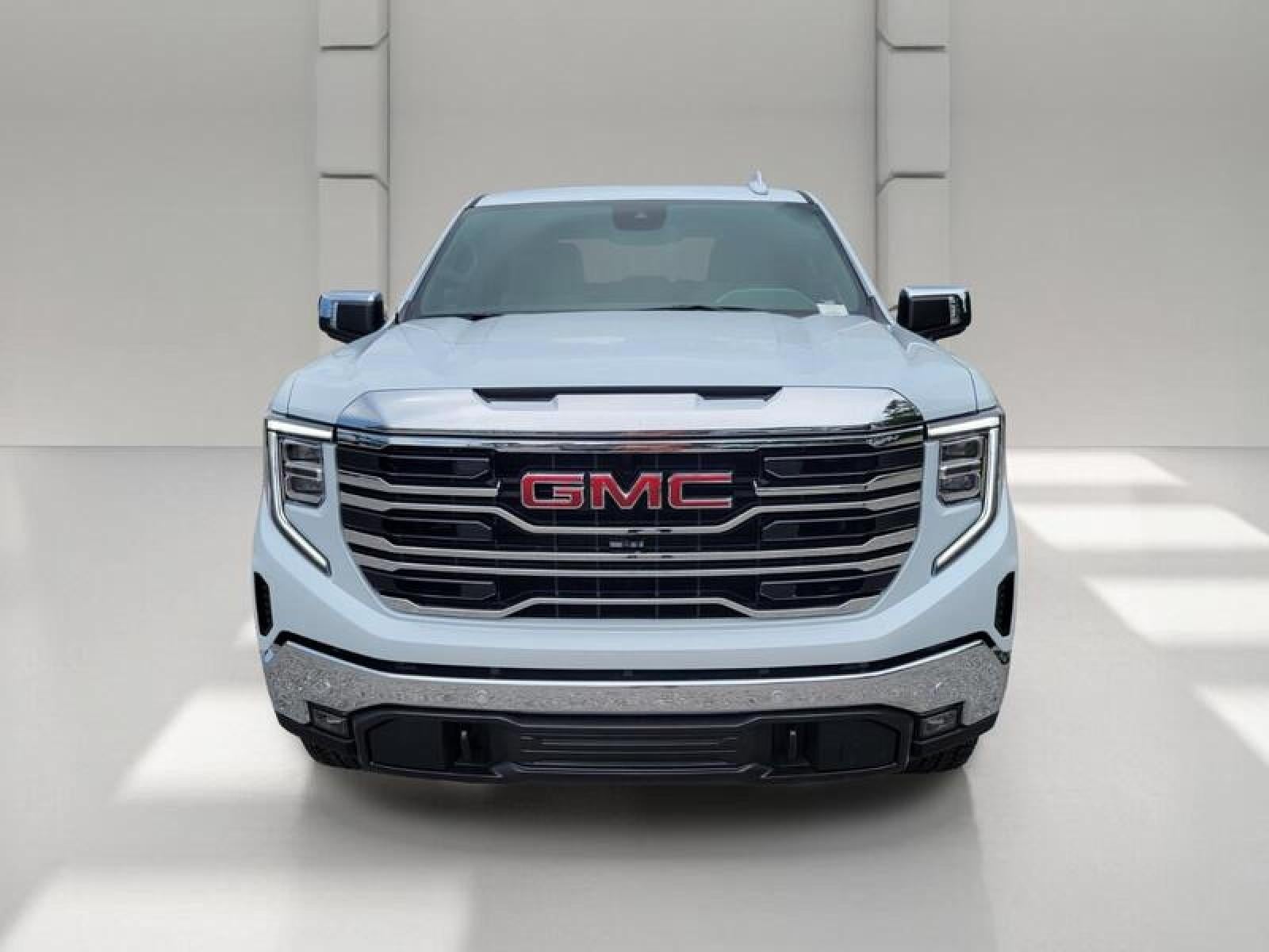 2026 GMC Sierra 1500 Crew Cab Short Box 4-Wheel Drive SLT