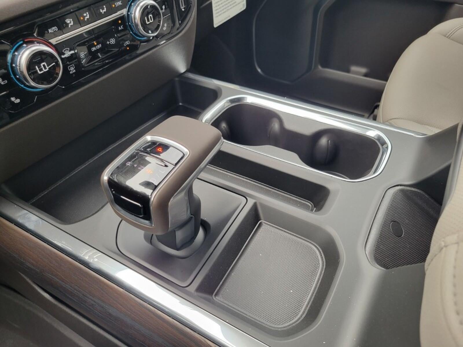 2026 GMC Sierra 1500 Crew Cab Short Box 4-Wheel Drive SLT