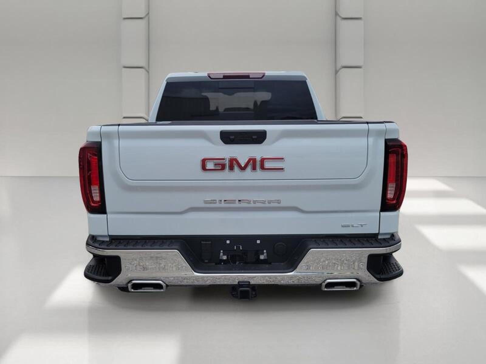 2026 GMC Sierra 1500 Crew Cab Short Box 4-Wheel Drive SLT