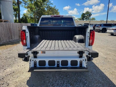 2026 GMC Sierra 1500 Crew Cab Short Box 4-Wheel Drive SLT