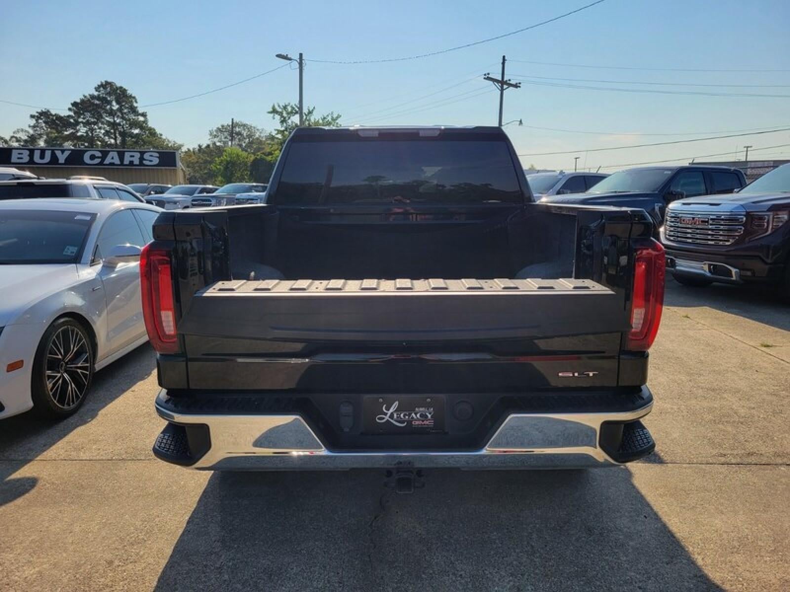 2022 GMC Sierra 1500 SLT