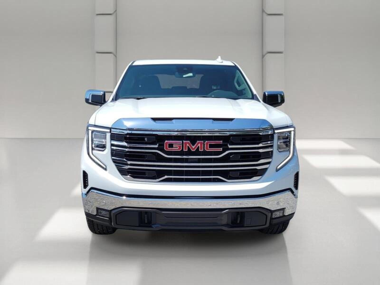 2026 GMC Sierra 1500 Crew Cab Short Box 4-Wheel Drive SLT