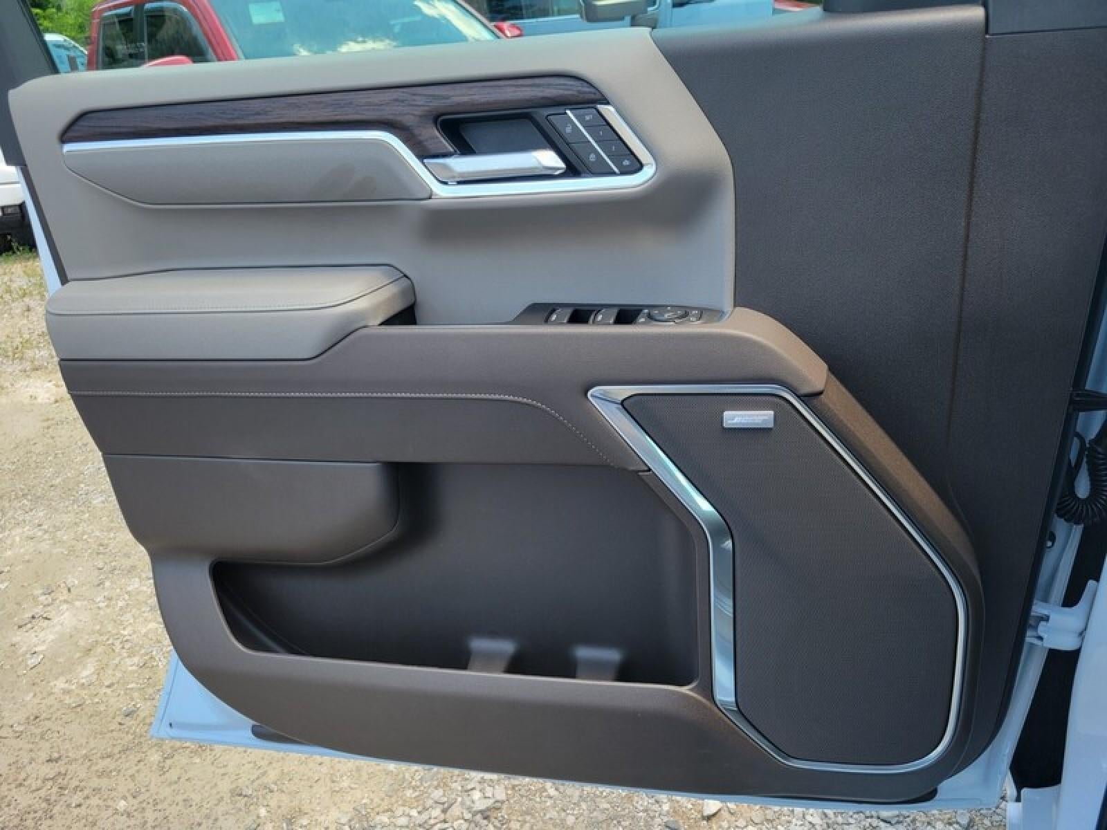 2026 GMC Sierra 1500 Crew Cab Short Box 4-Wheel Drive SLT