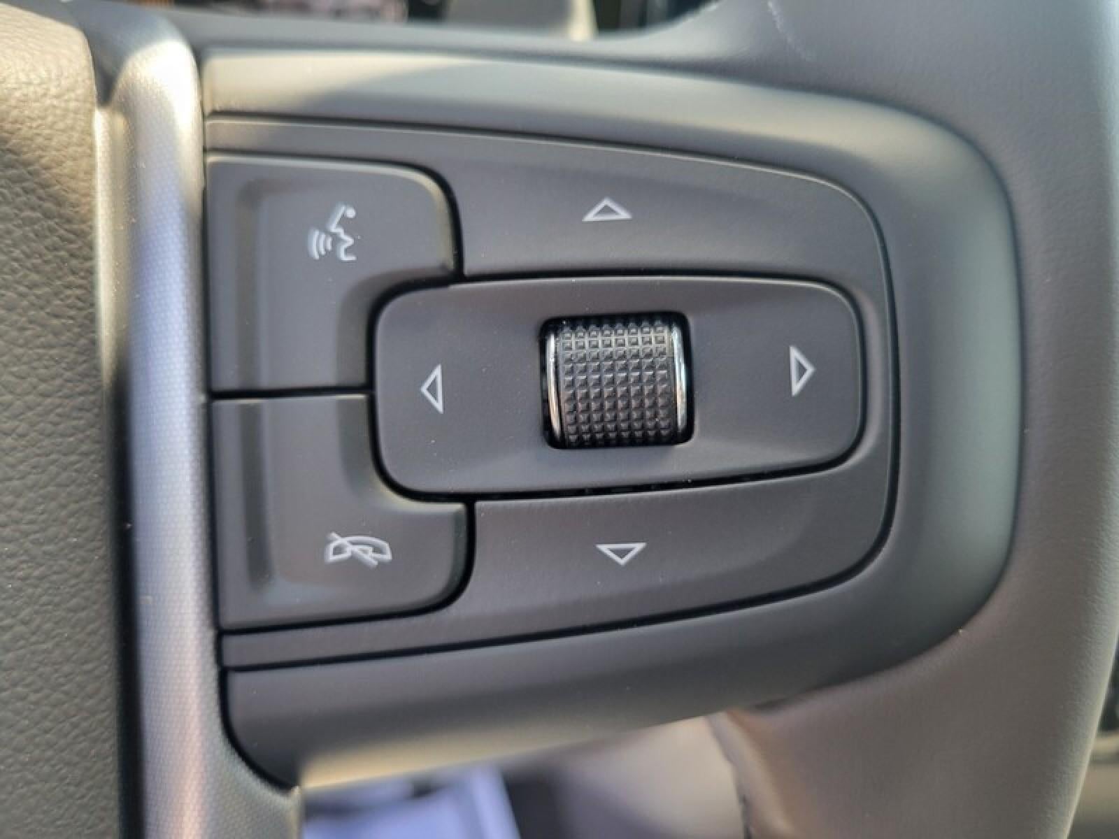 2026 GMC Sierra 1500 Crew Cab Short Box 4-Wheel Drive SLT