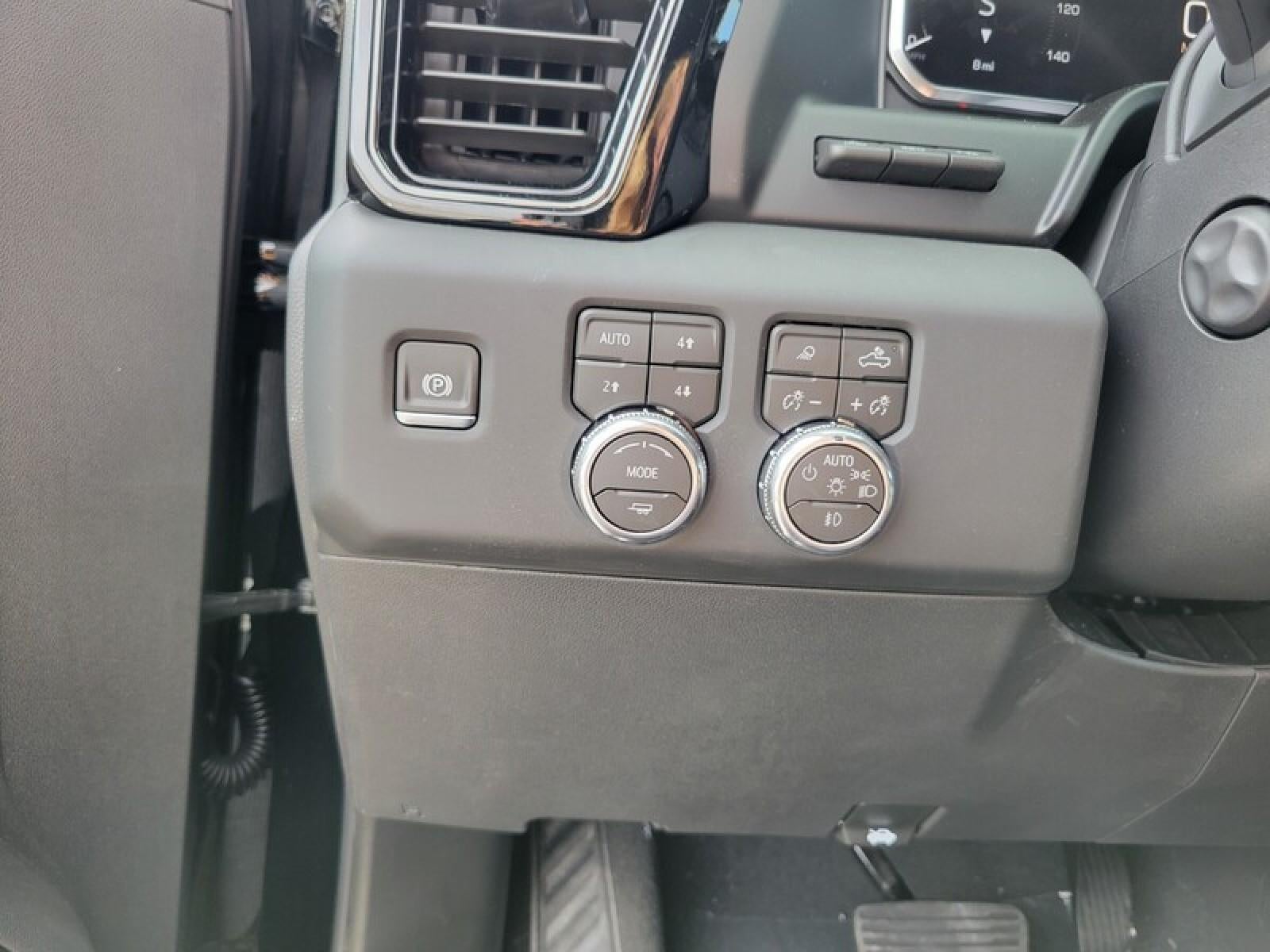 2026 GMC Sierra 1500 Crew Cab Short Box 4-Wheel Drive AT4