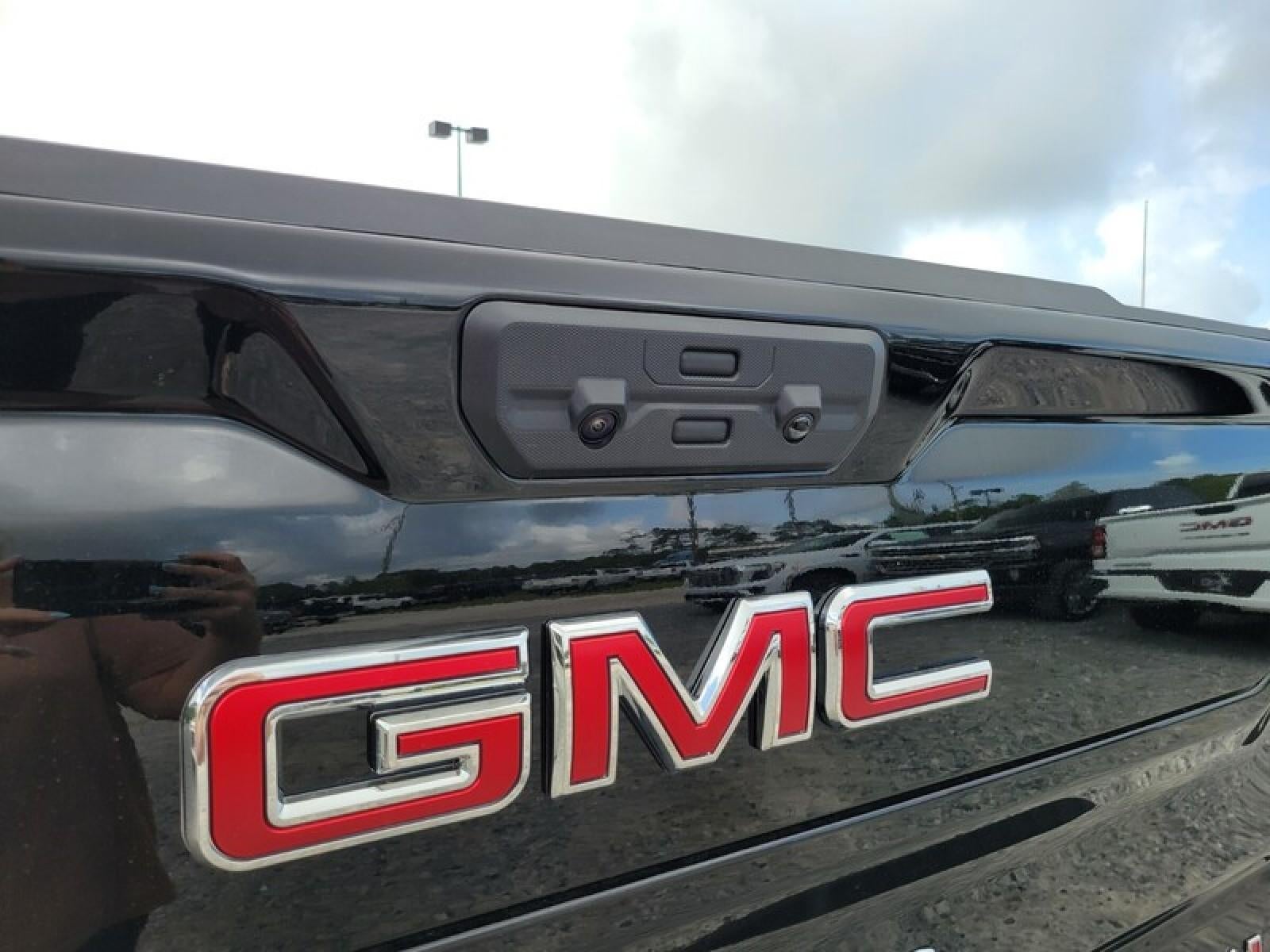 2026 GMC Sierra 1500 Crew Cab Short Box 4-Wheel Drive AT4
