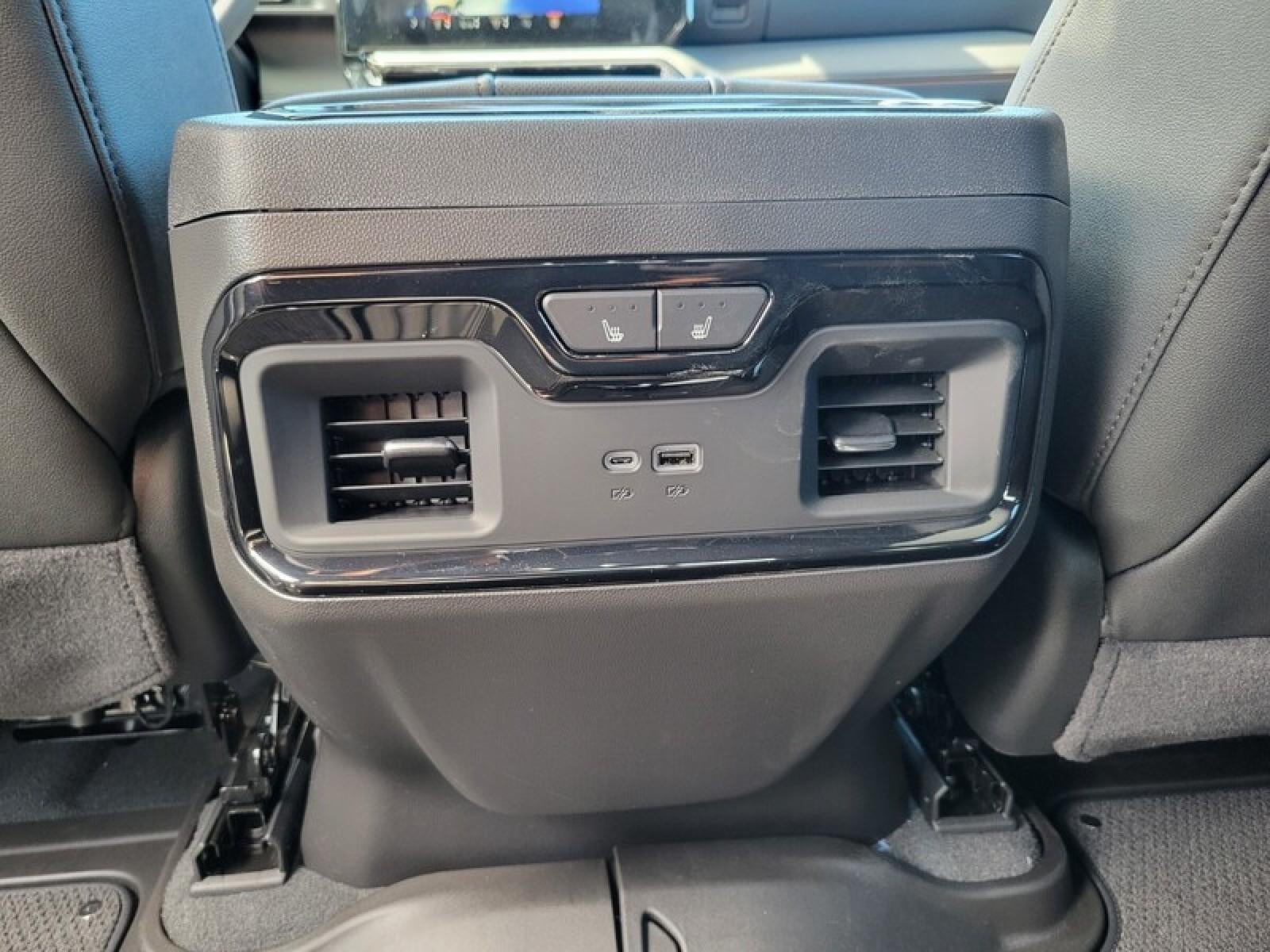 2026 GMC Sierra 1500 Crew Cab Short Box 4-Wheel Drive AT4