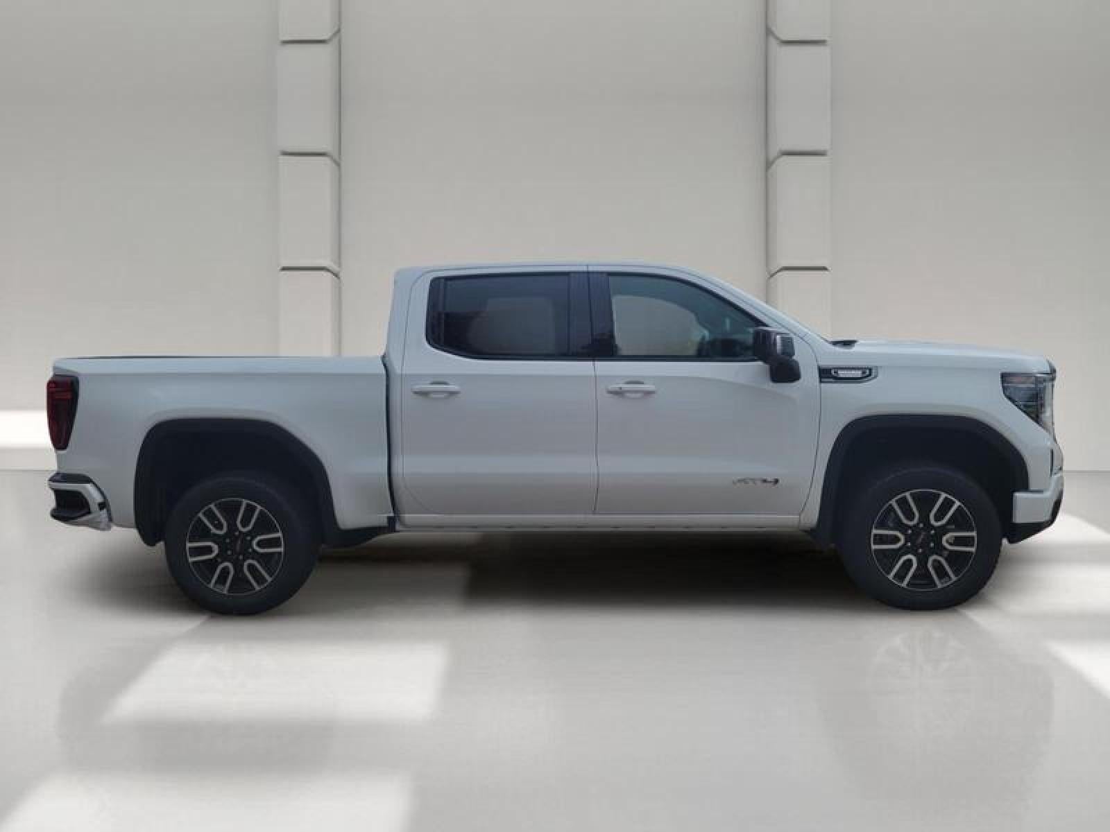 2026 GMC Sierra 1500 Crew Cab Short Box 4-Wheel Drive AT4