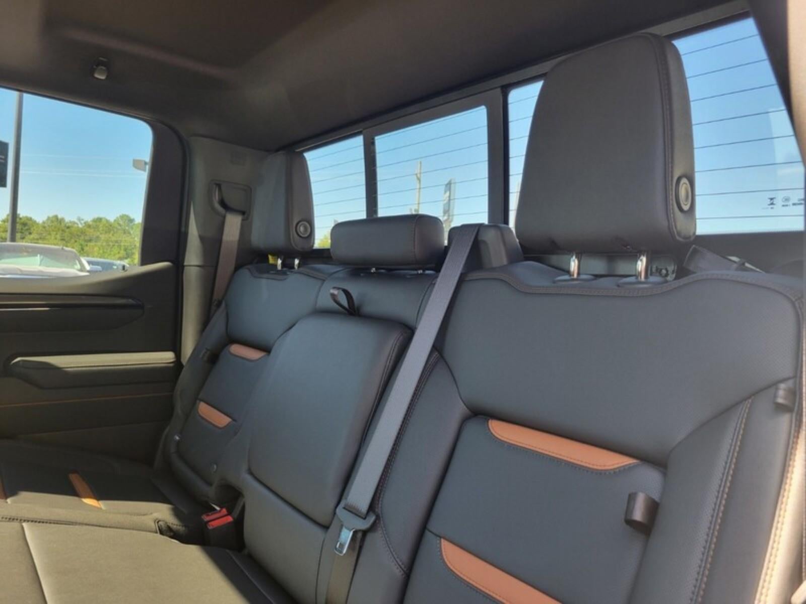 2026 GMC Sierra 1500 Crew Cab Short Box 4-Wheel Drive AT4