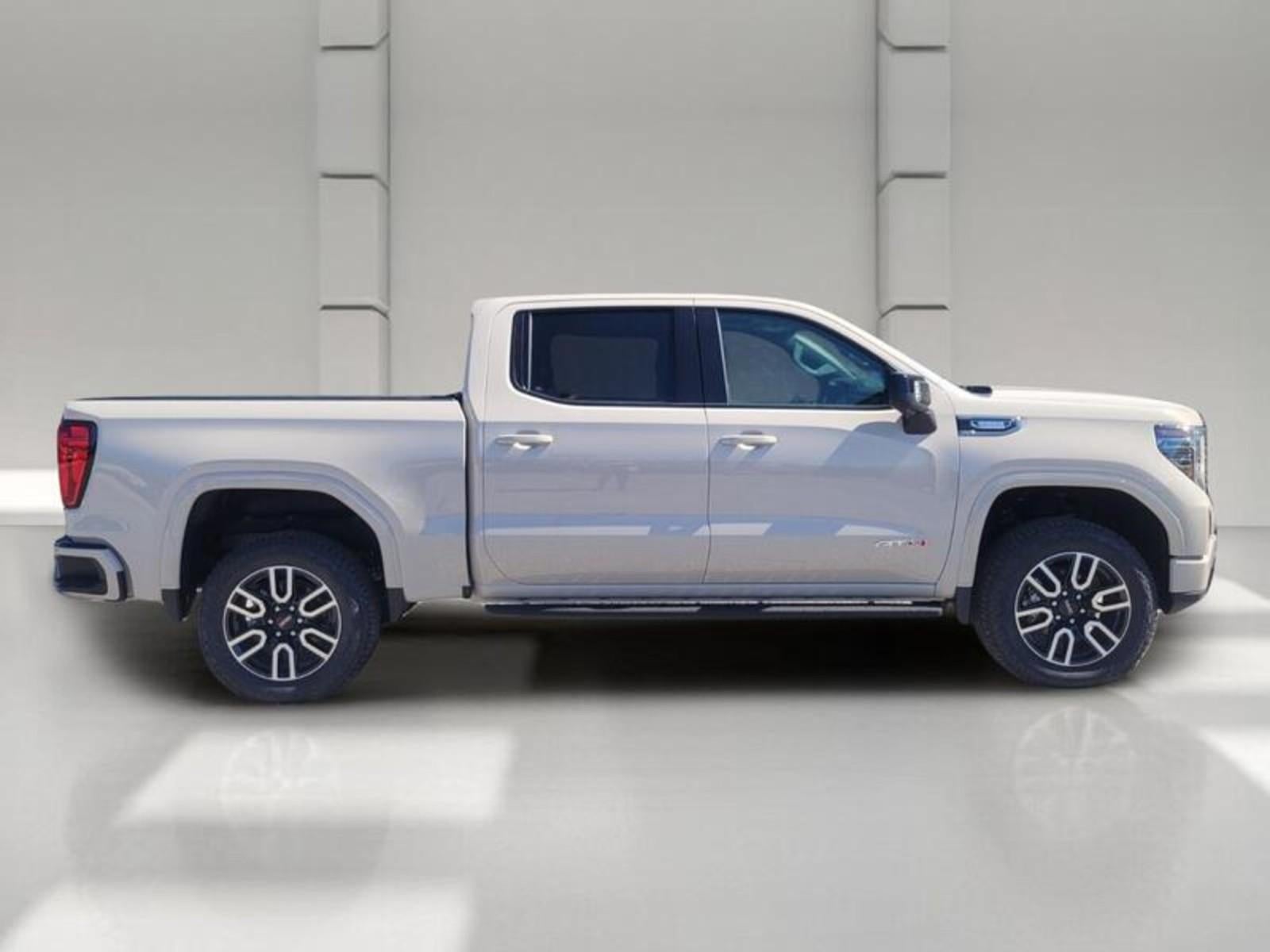 2026 GMC Sierra 1500 Crew Cab Short Box 4-Wheel Drive AT4