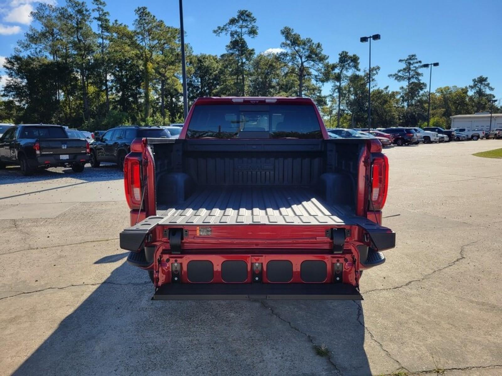 2026 GMC Sierra 1500 Crew Cab Short Box 4-Wheel Drive AT4
